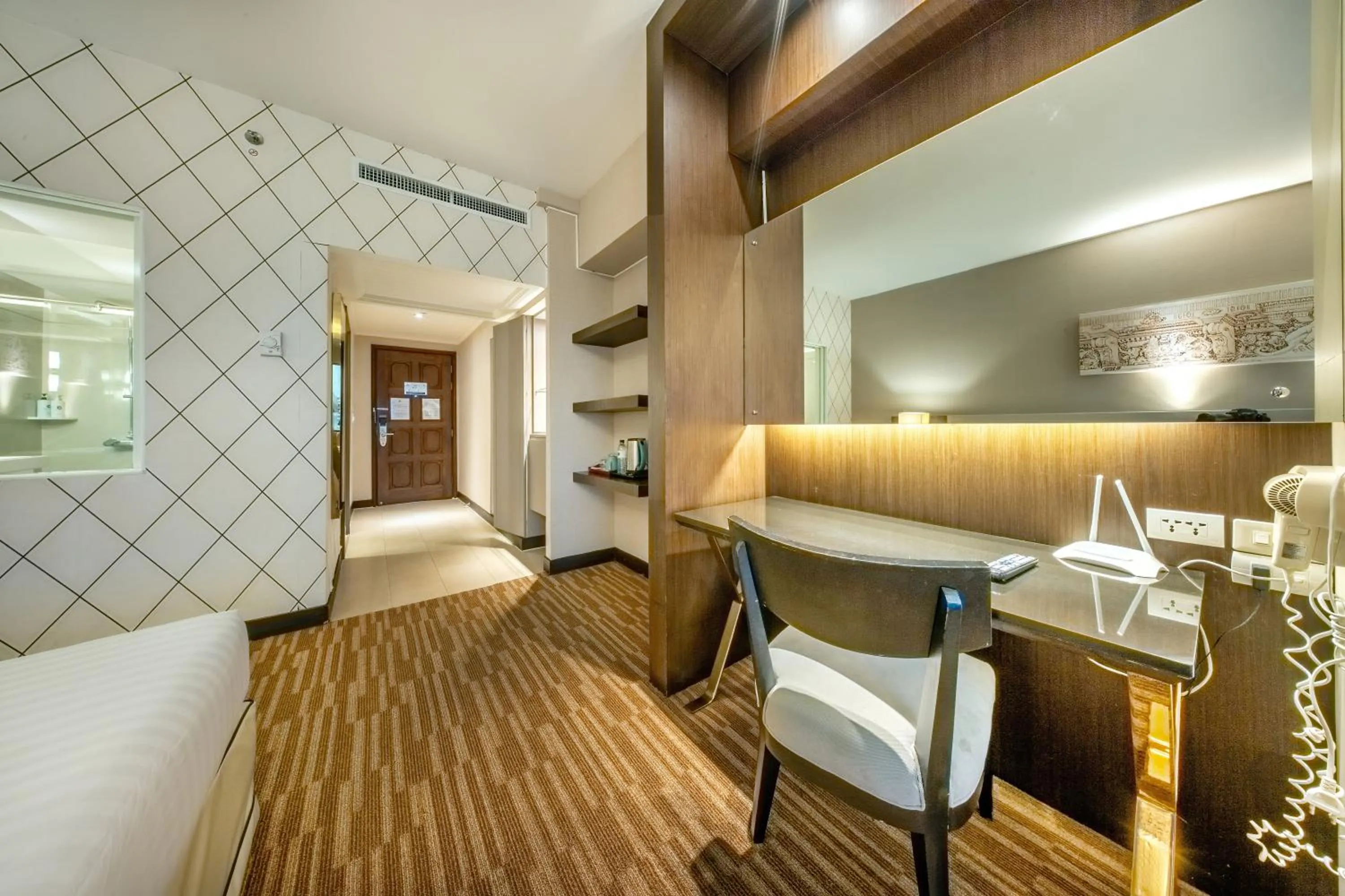 Bedroom, Bed in Royal Benja Hotel - Big Room Family-Friendly