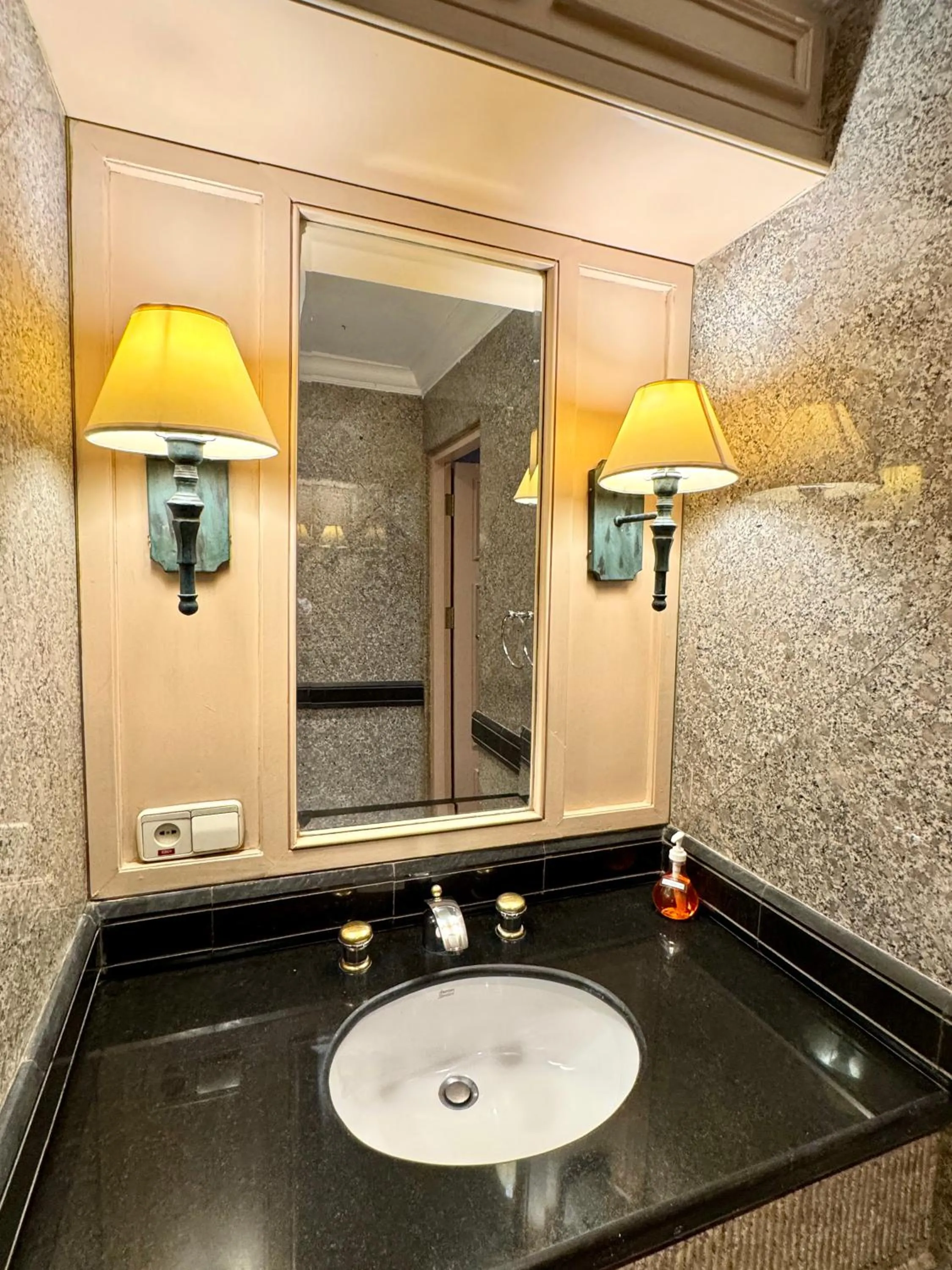 Bathroom in Royal Benja Hotel - Big Room Family-Friendly