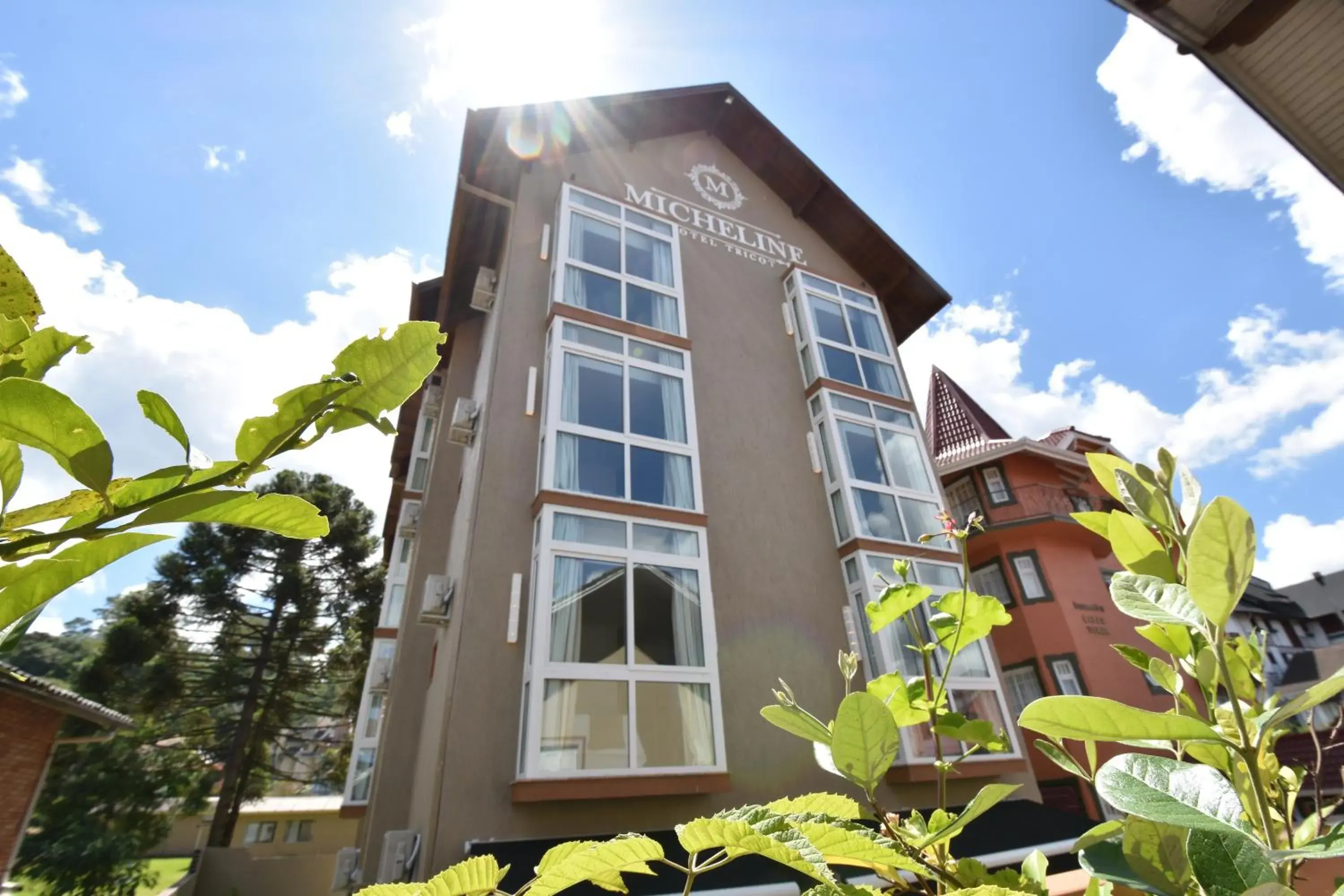 Micheline Hotel Tricot - ao lado da Rua Coberta Micheline Hotel Tricot - ao lado da Rua Coberta