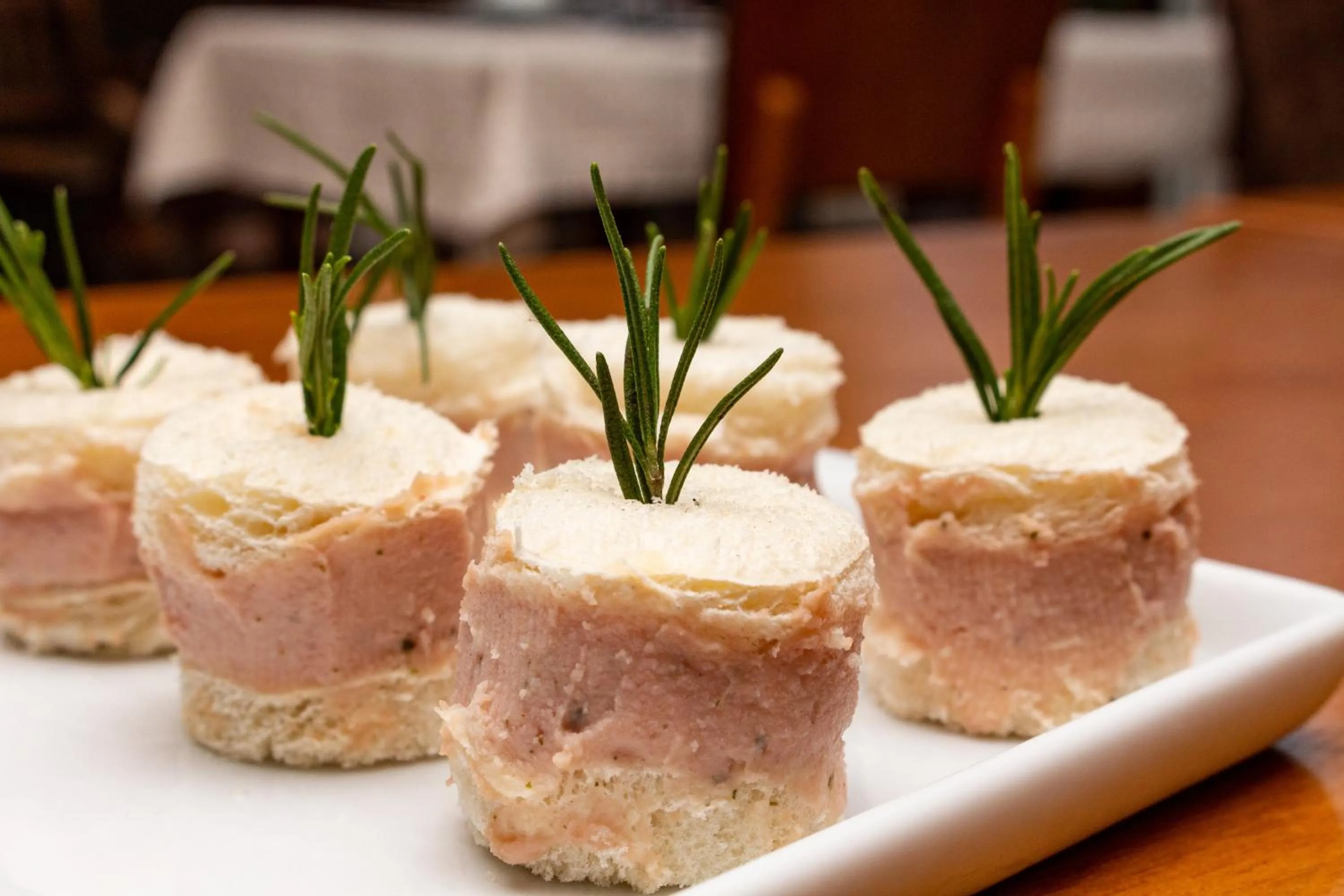 Breakfast in Micheline Hotel Tricot - ao lado da Rua Coberta