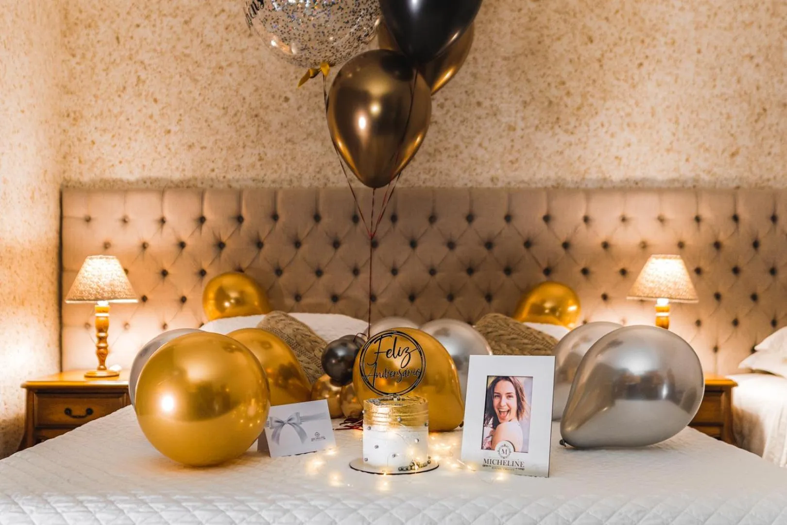 Bedroom, Bed in Micheline Hotel Tricot - ao lado da Rua Coberta