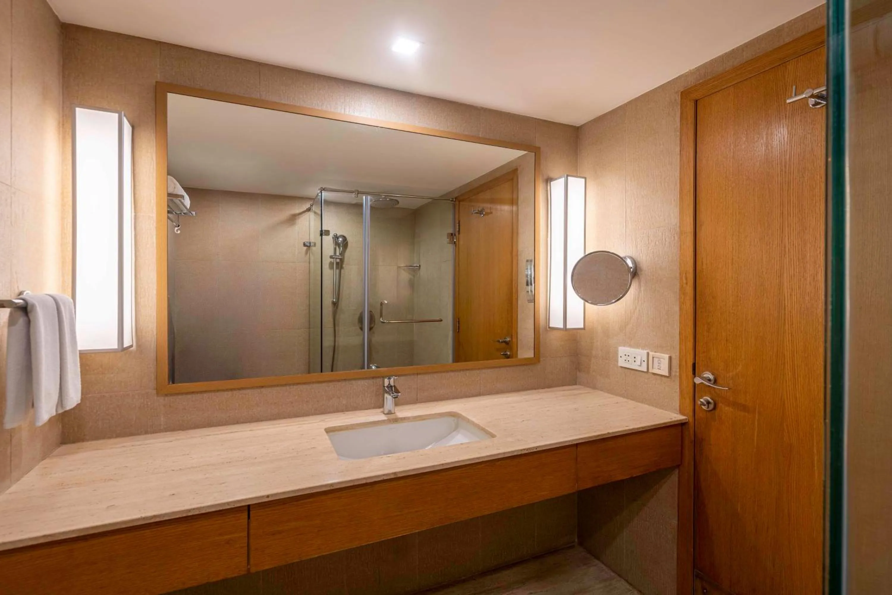 Bathroom in Svelte Delhi, a member of Radisson Individuals