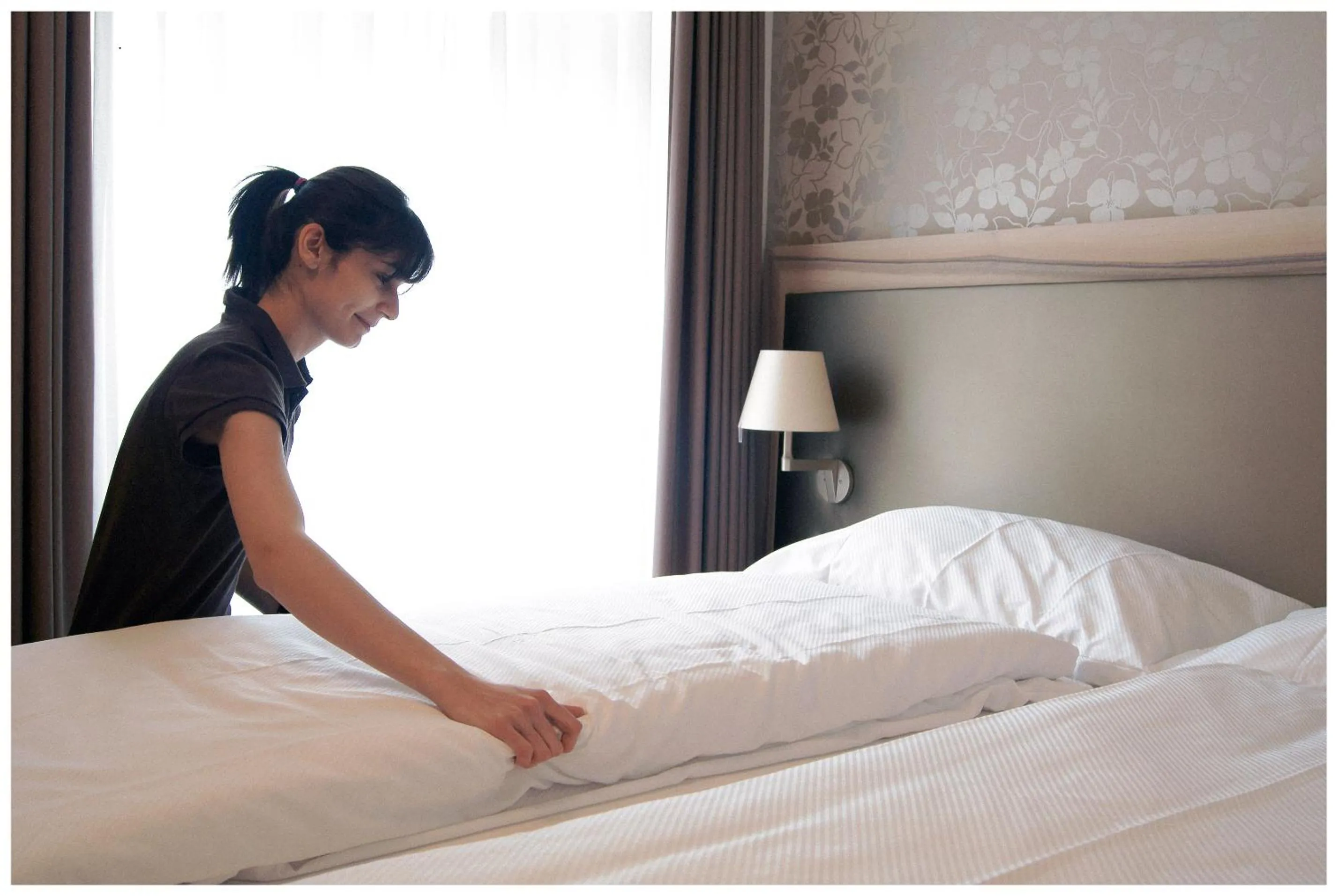 Bedroom, Bed in PLATZHIRSCH ZÜRICH - Downtown Boutique Hotel & Sushi Lounge