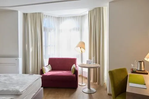 PLATZHIRSCH ZÜRICH - Downtown Boutique Hotel & Sushi Lounge