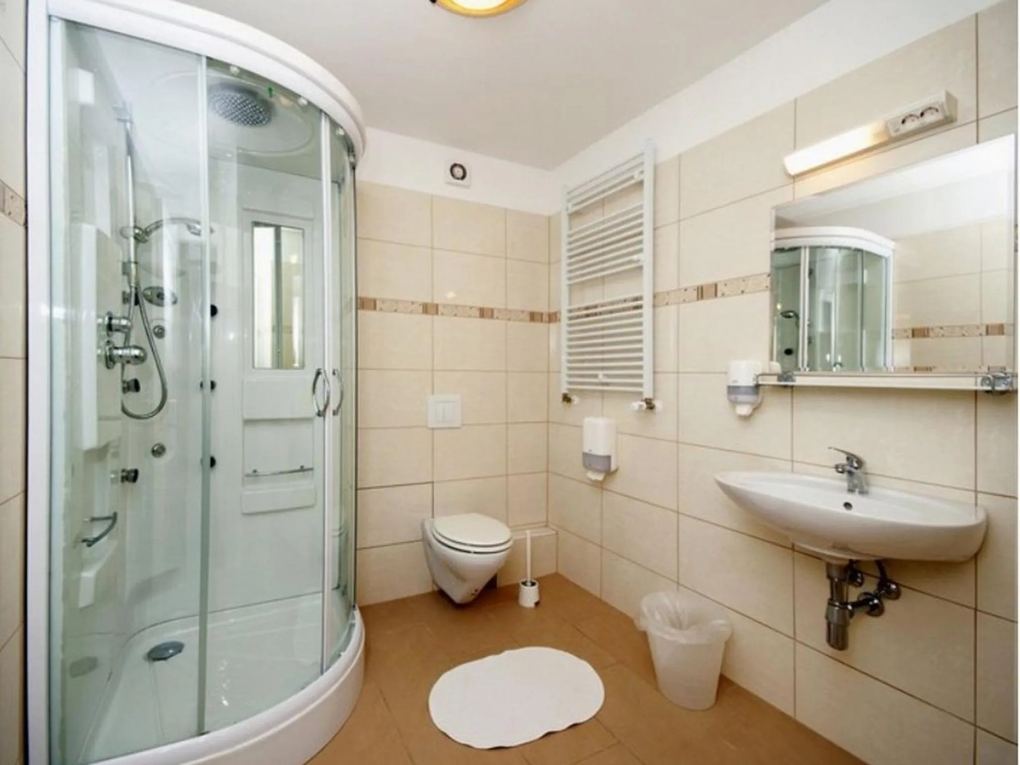 Bathroom in Hotel Villa Huber