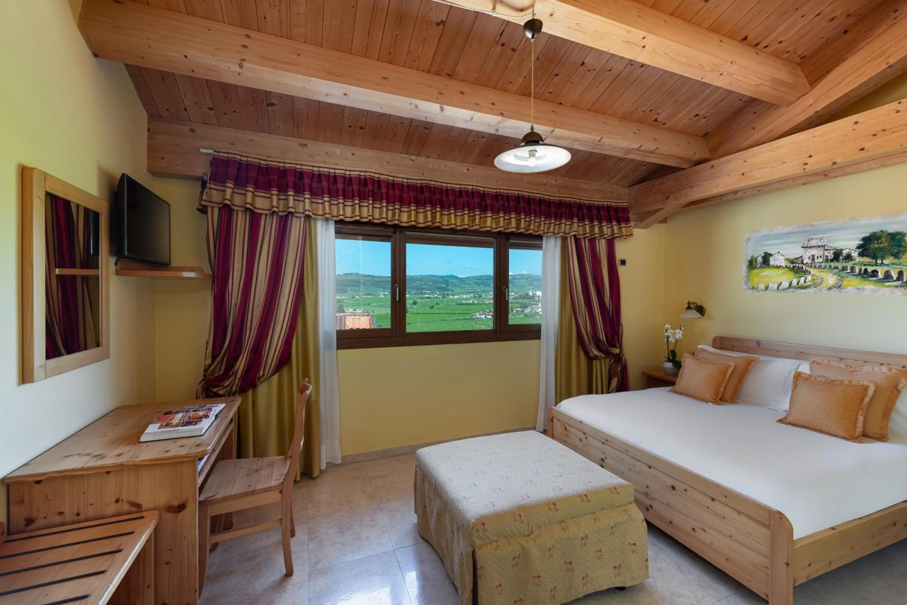 View (from property/room), Bed in Sporting Hotel San Felice