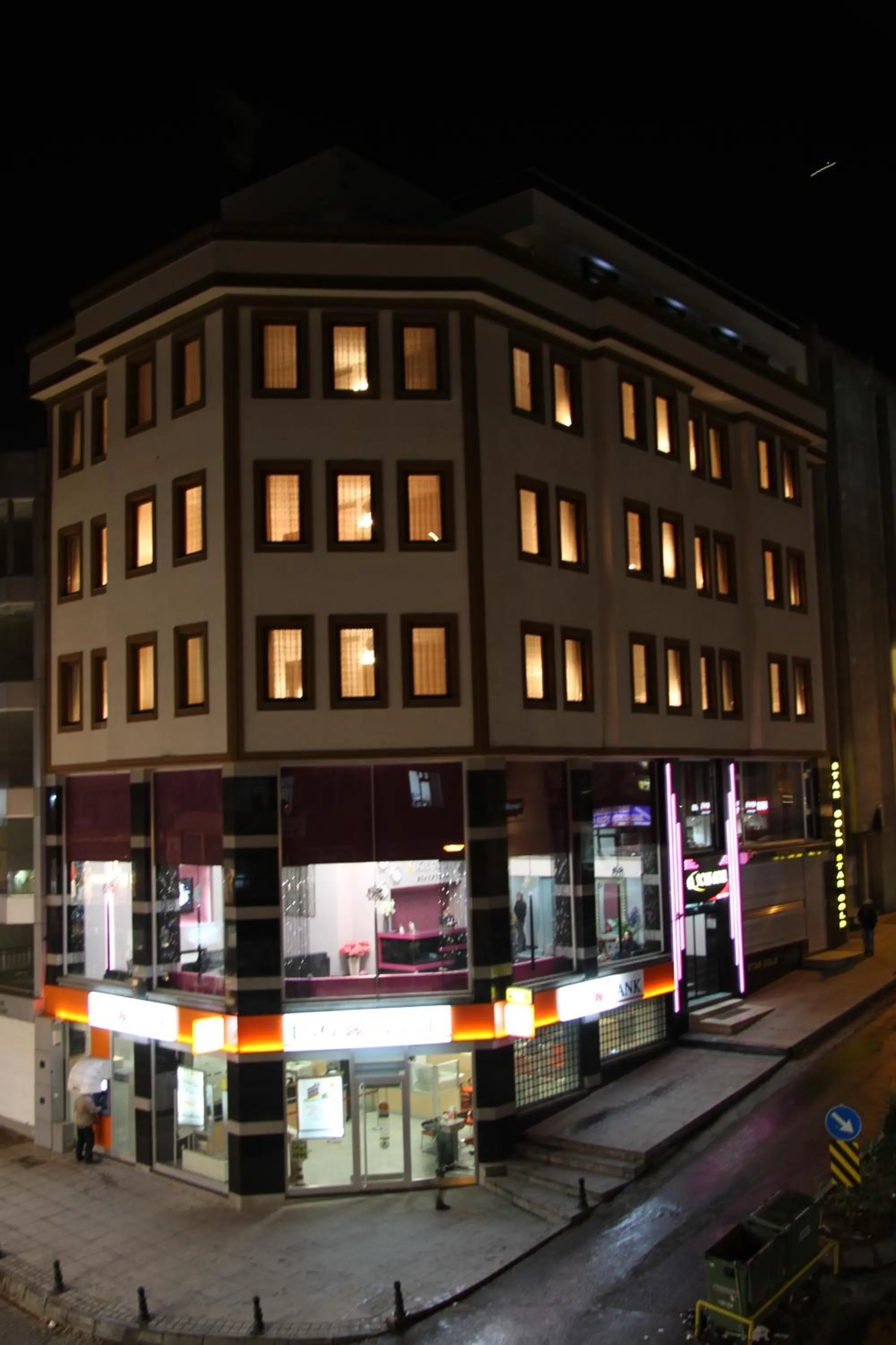 Facade/entrance in Solis Hotel