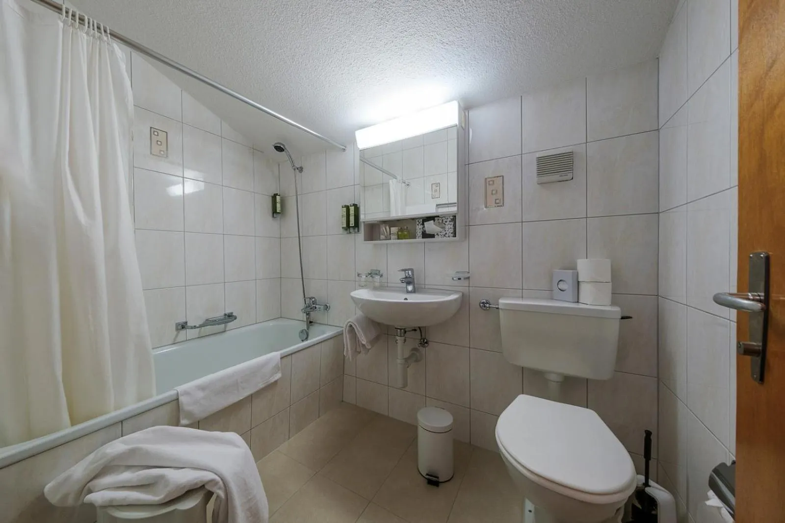 Bathroom in Hotel Bünda Davos