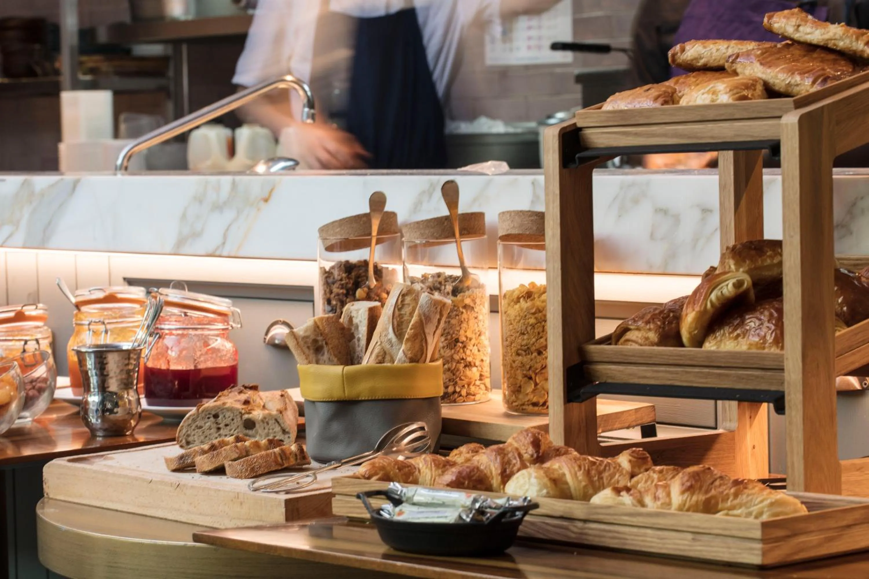Buffet breakfast in Maison Bréguet