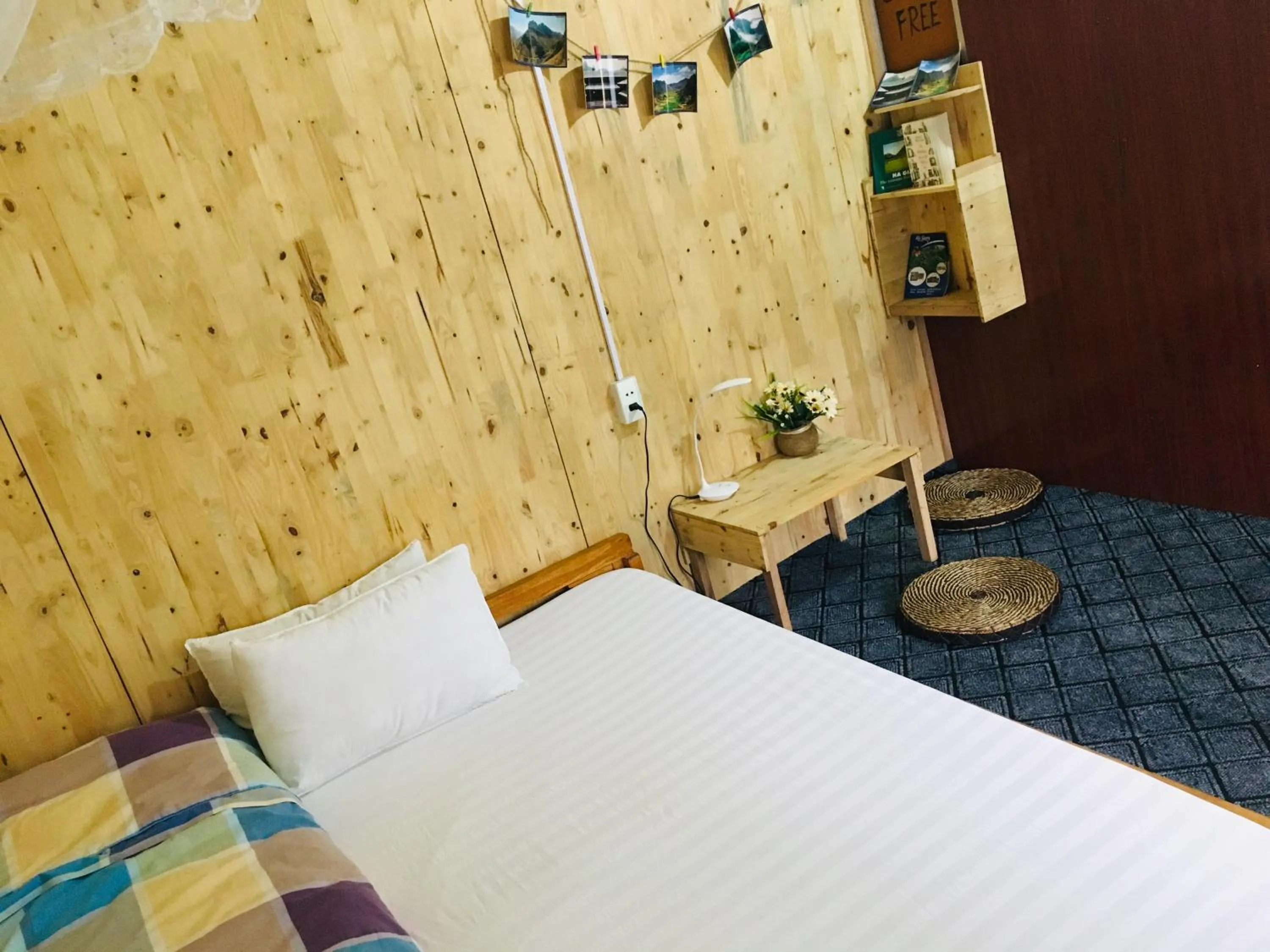 Bedroom, Bed in Green Hill Hostel & Tour