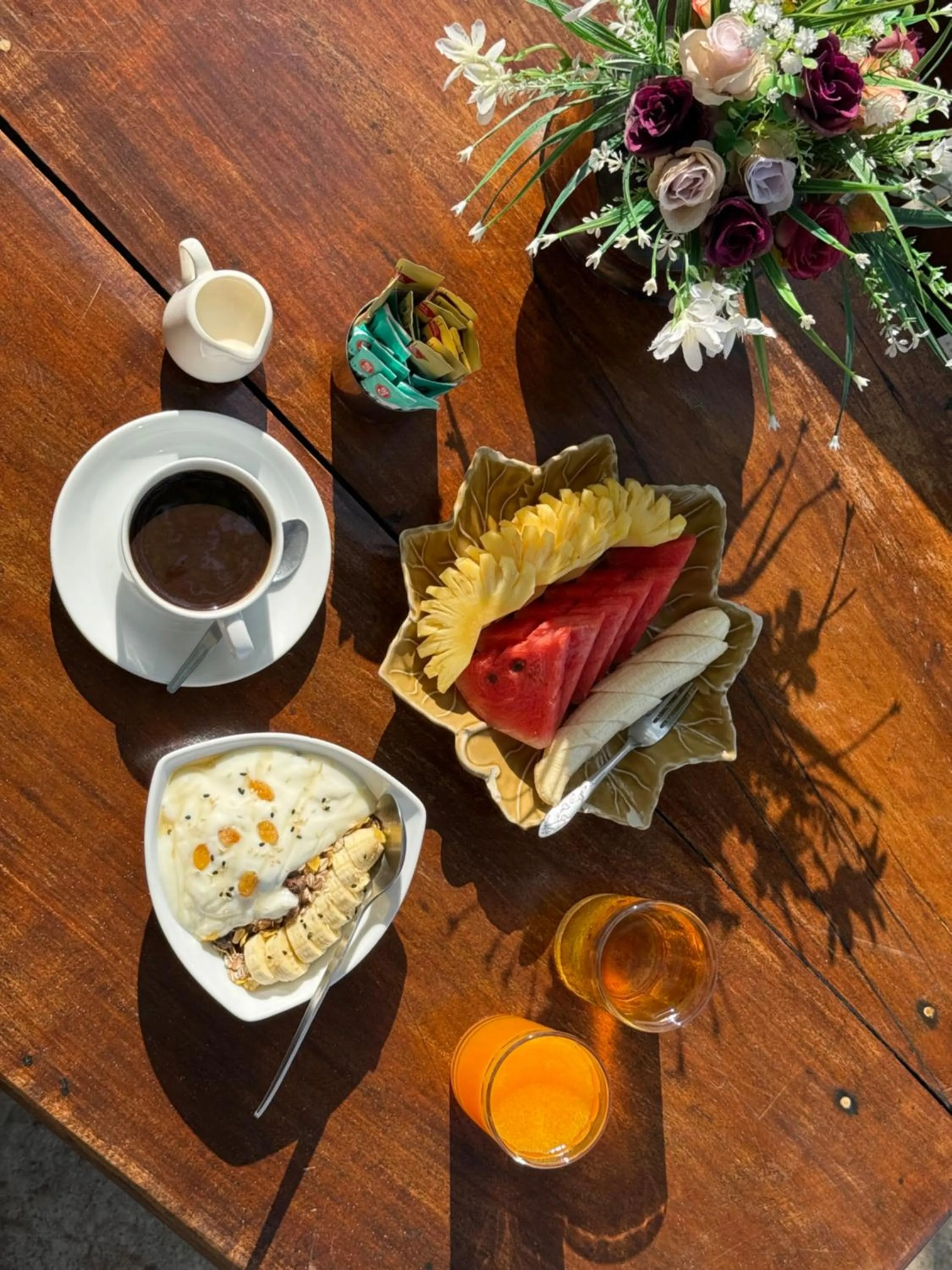 Breakfast in Season Bungalow