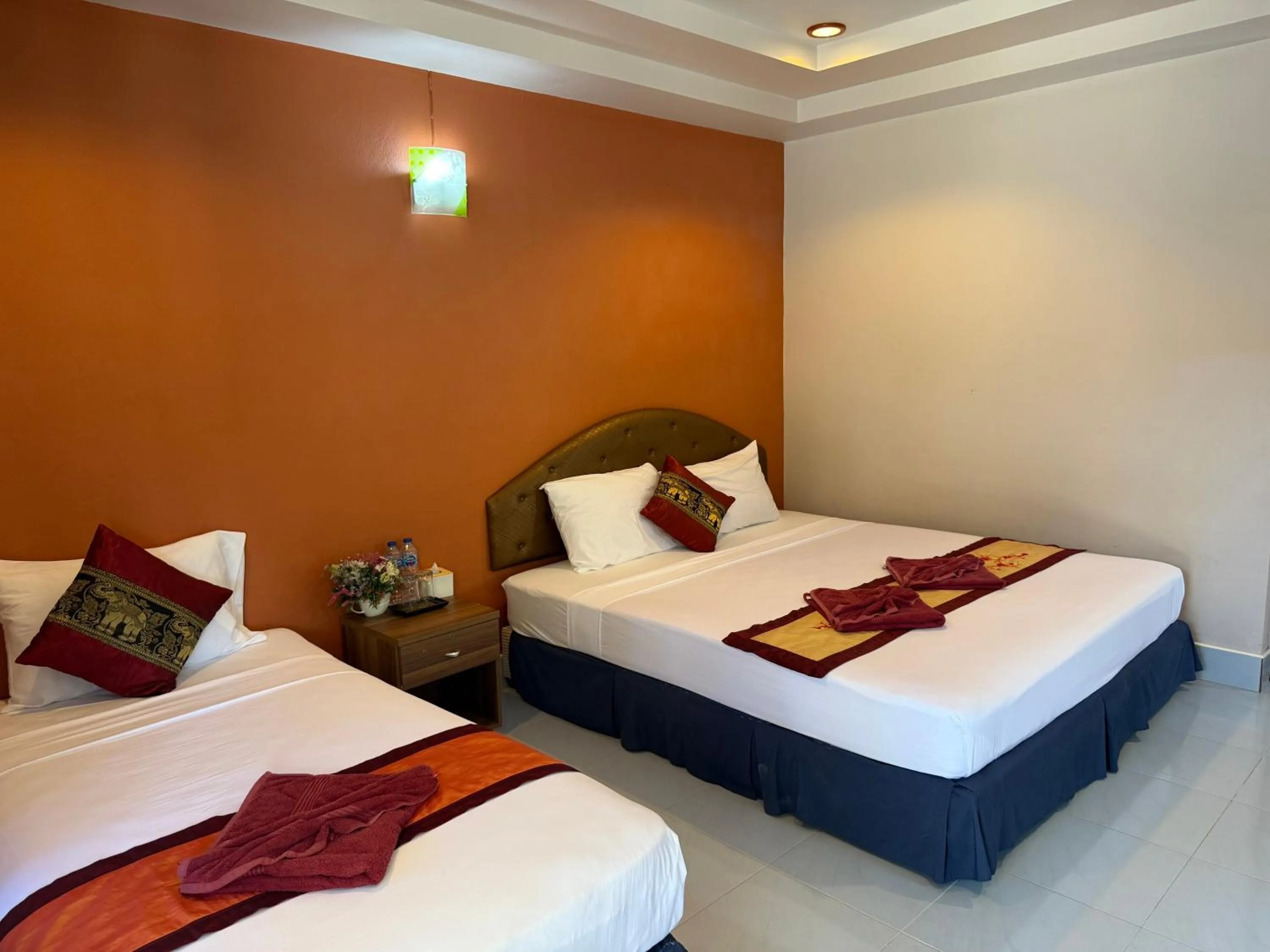 Bed in Season Bungalow