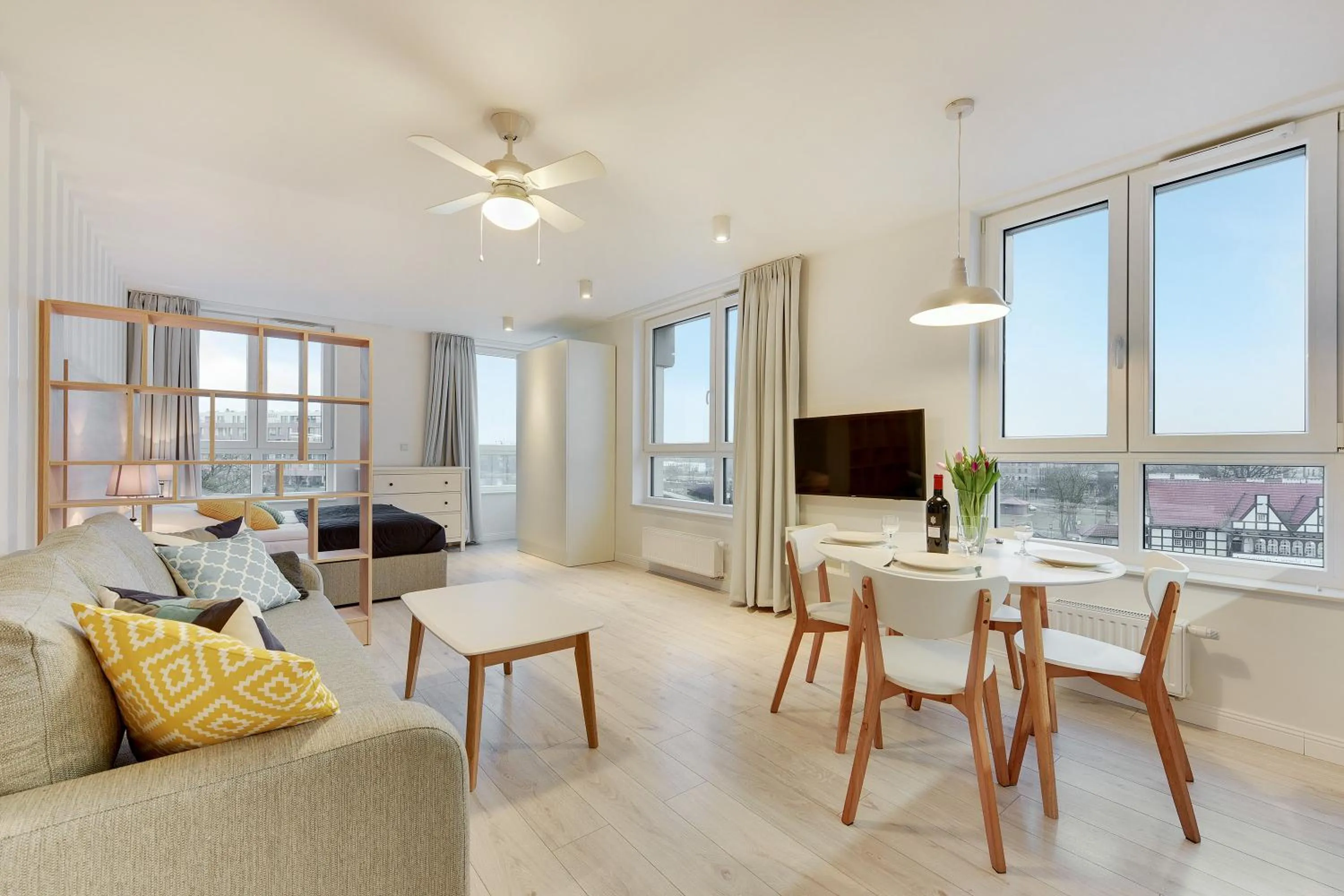 TV and multimedia in Chrobry Apartamenty Gdańsk Grodzka 10