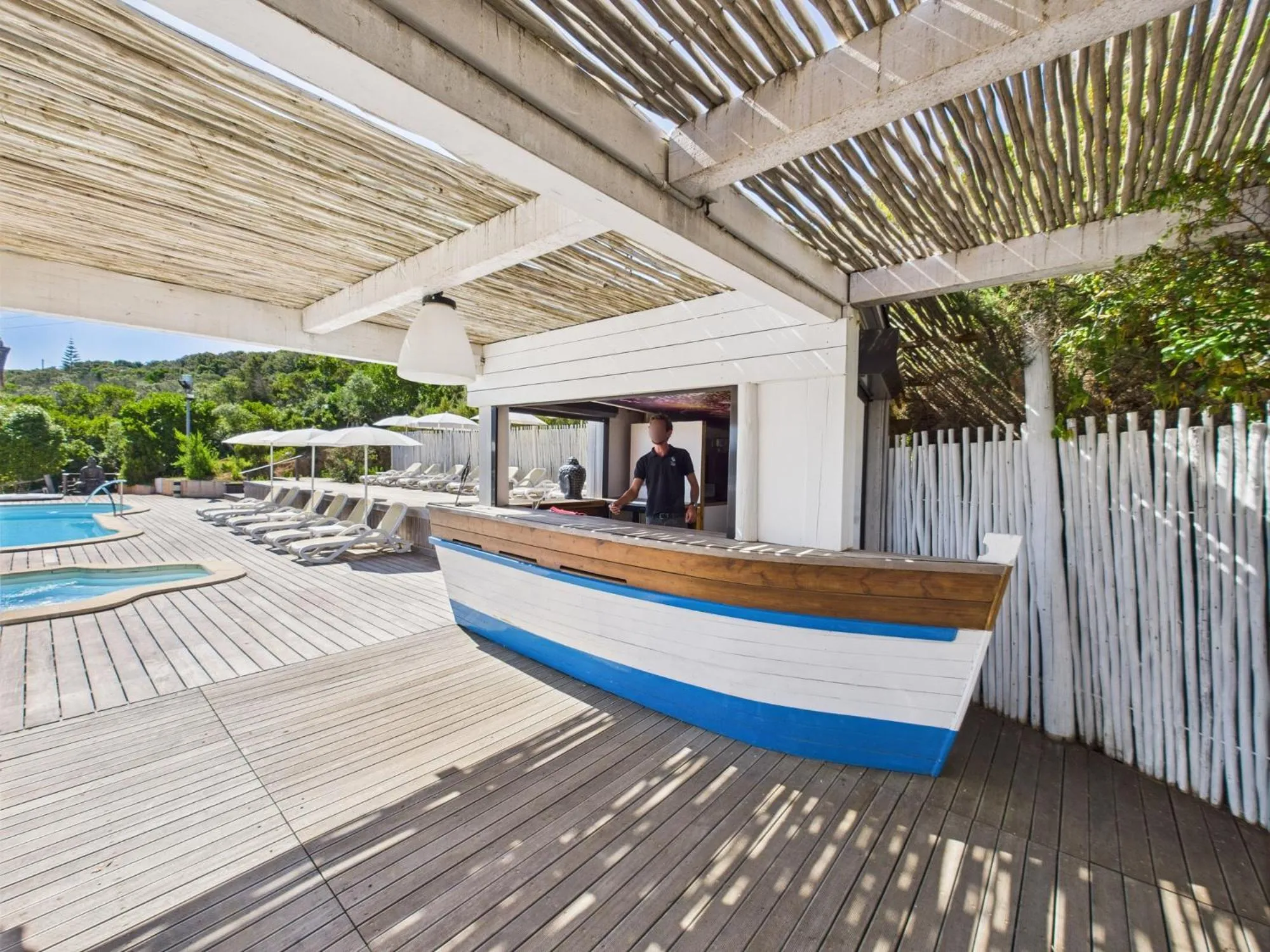 Swimming pool in Résidence Aigue Marine