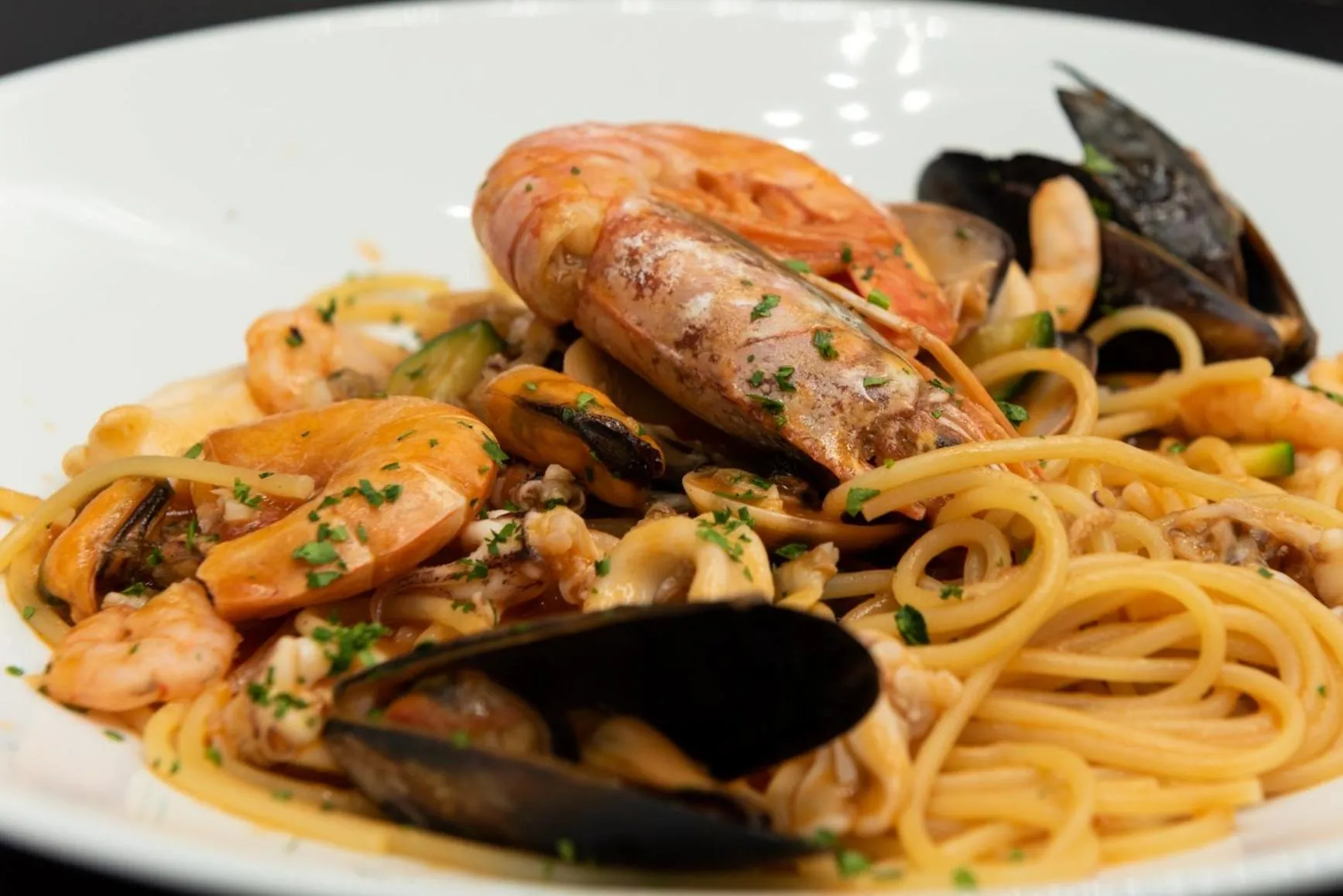 Food and drinks in Hotel Lumin