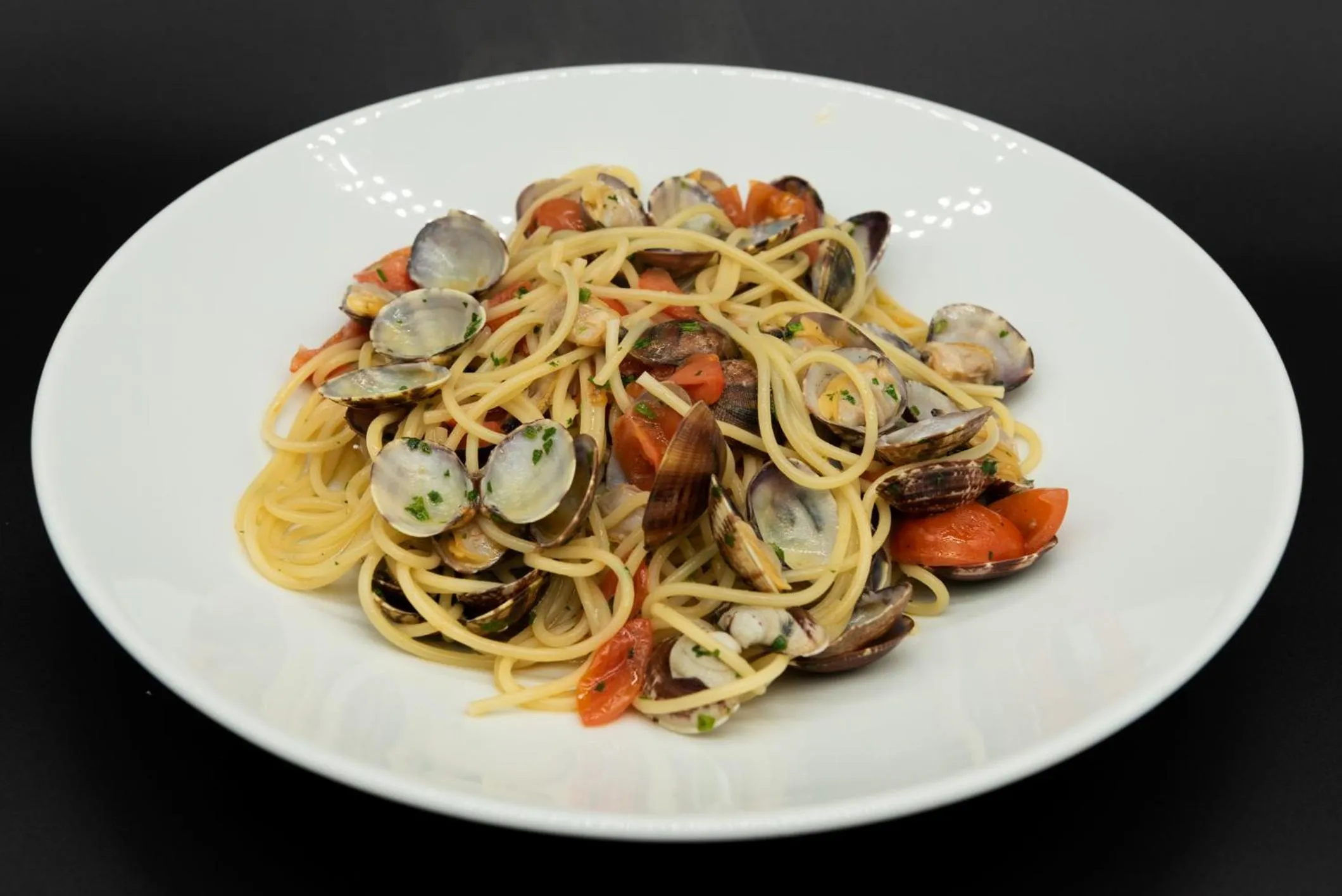 Restaurant/places to eat in Hotel Lumin