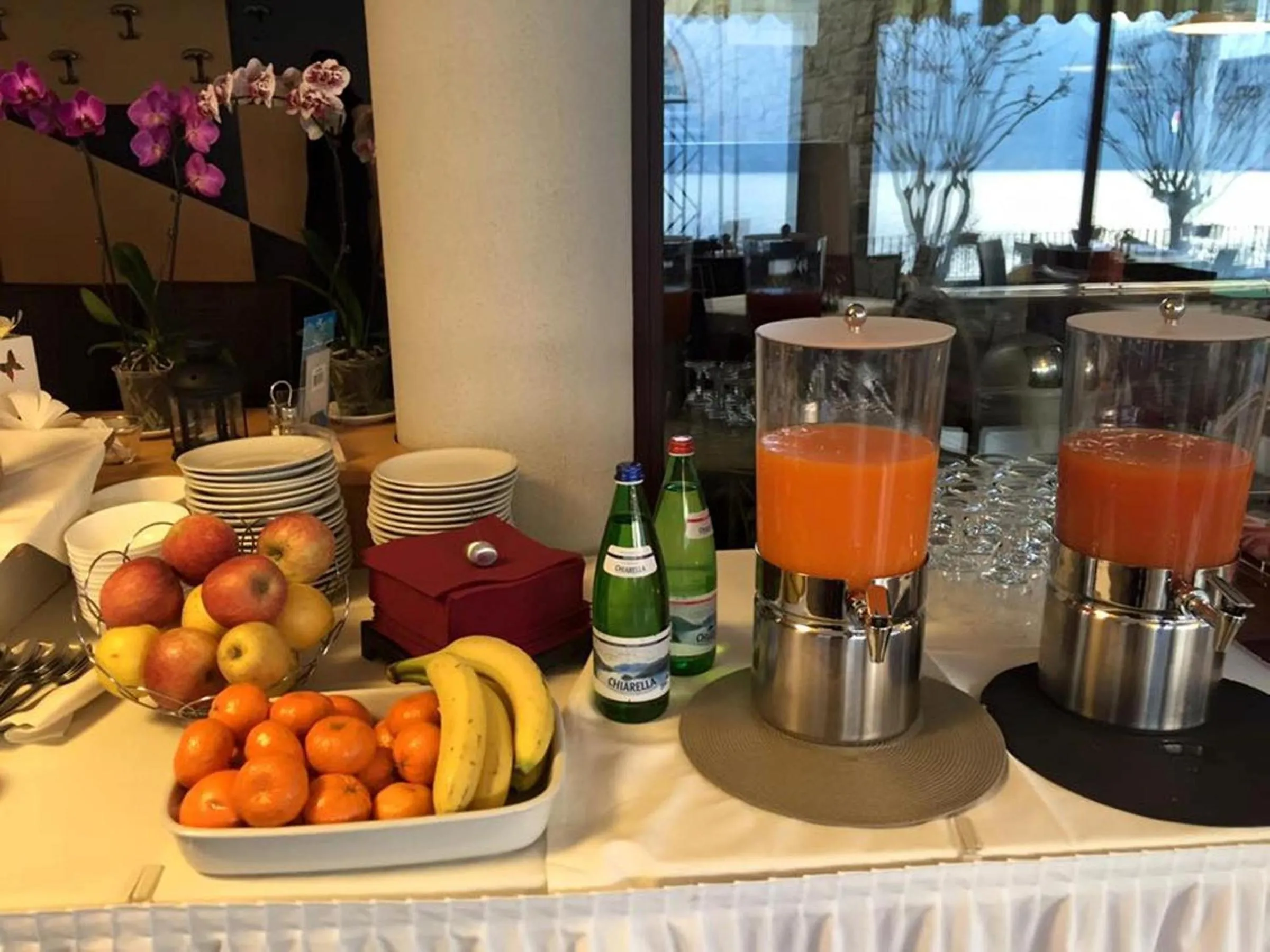 Food and drinks in Hotel Lumin