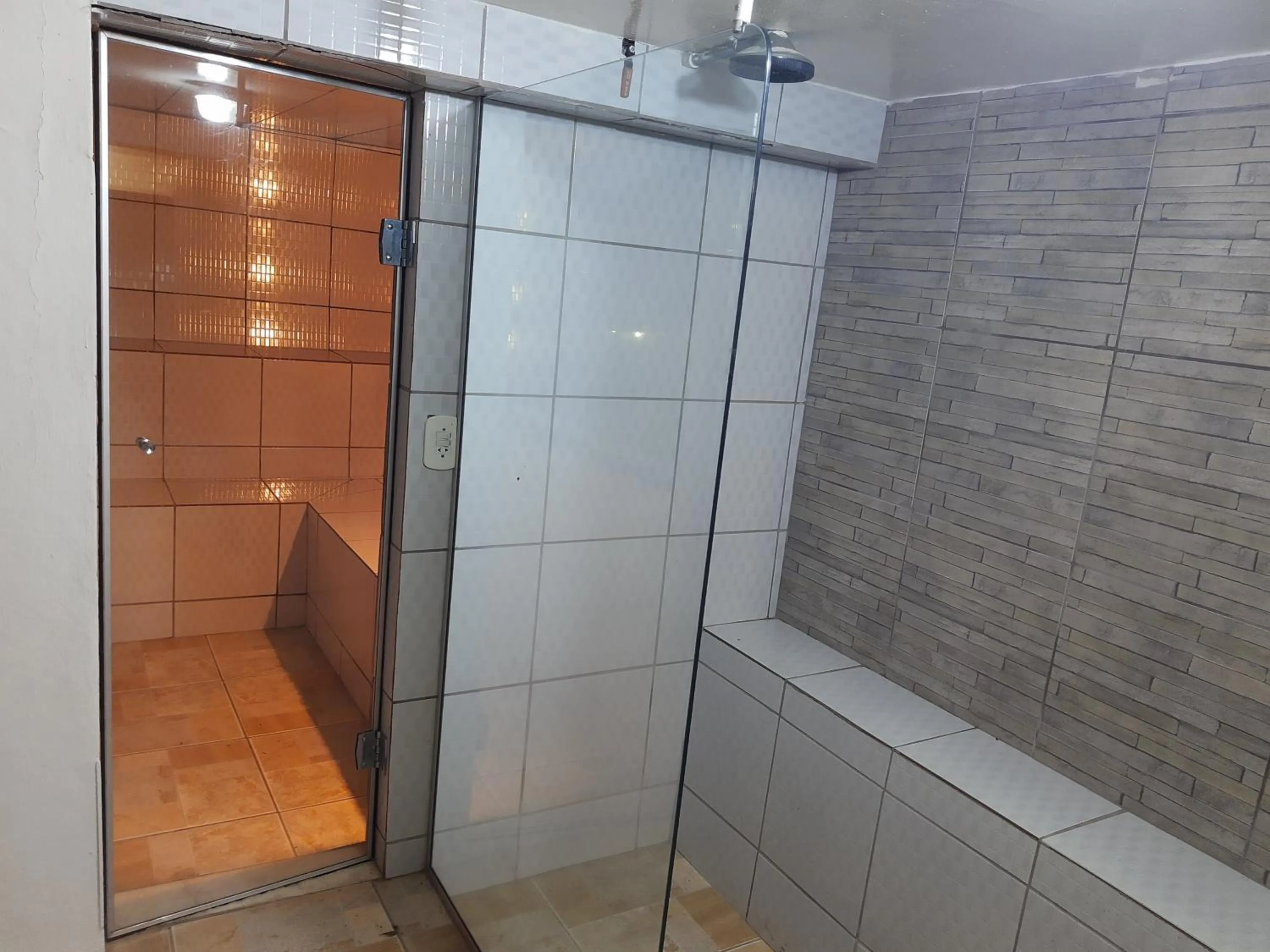 Steam room in Pousada Chale da Montanha