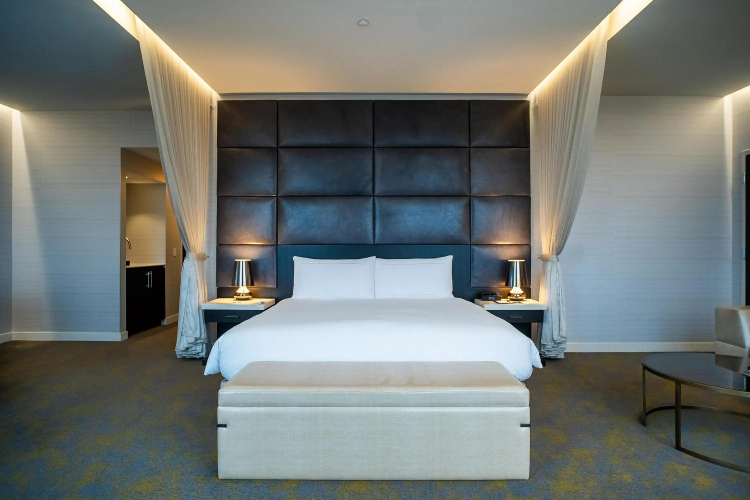 Photo of the whole room, Bed in Hotel X Toronto, a Destination by Hyatt Hotel