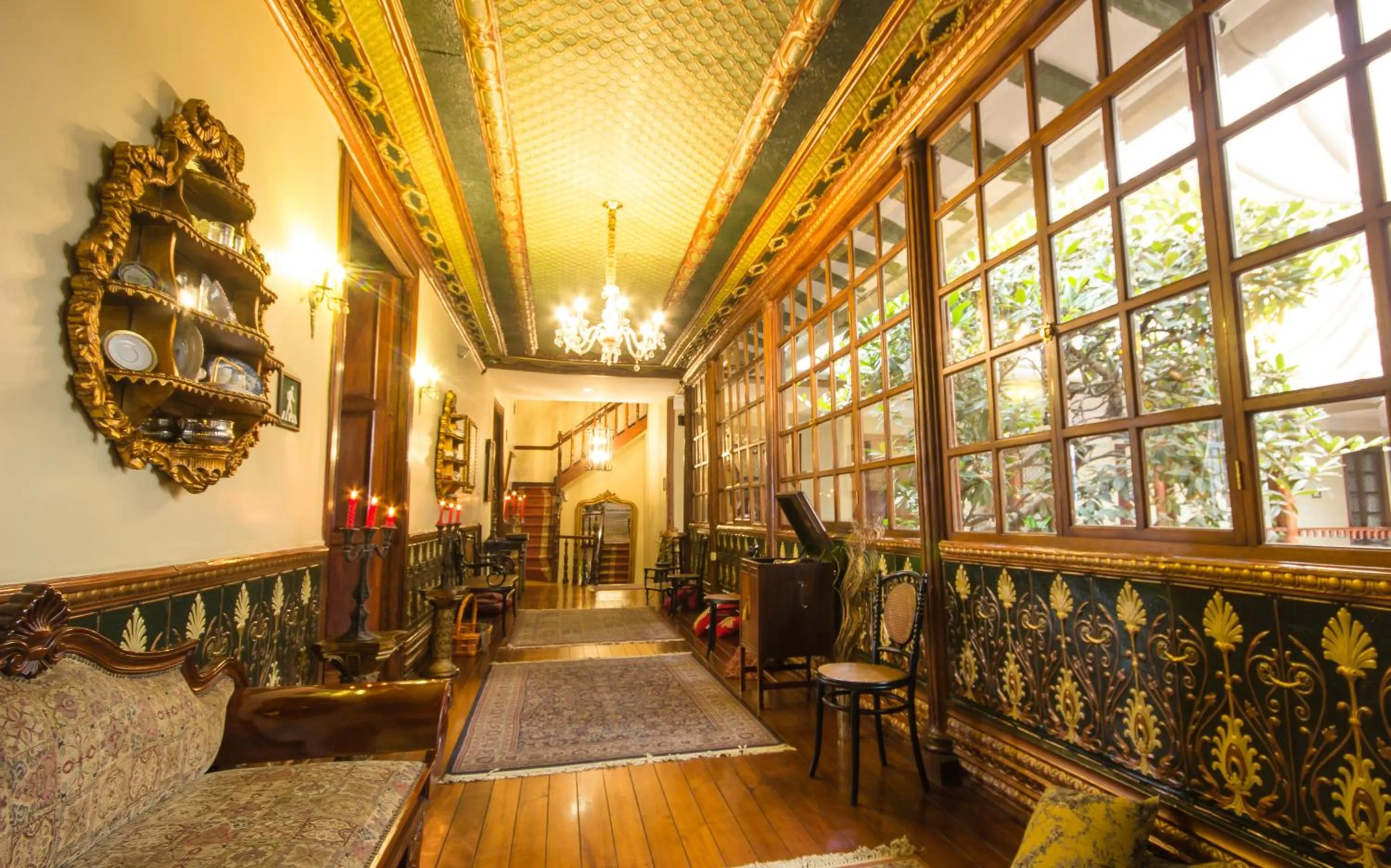 Library in Hotel Boutique Santa Lucia