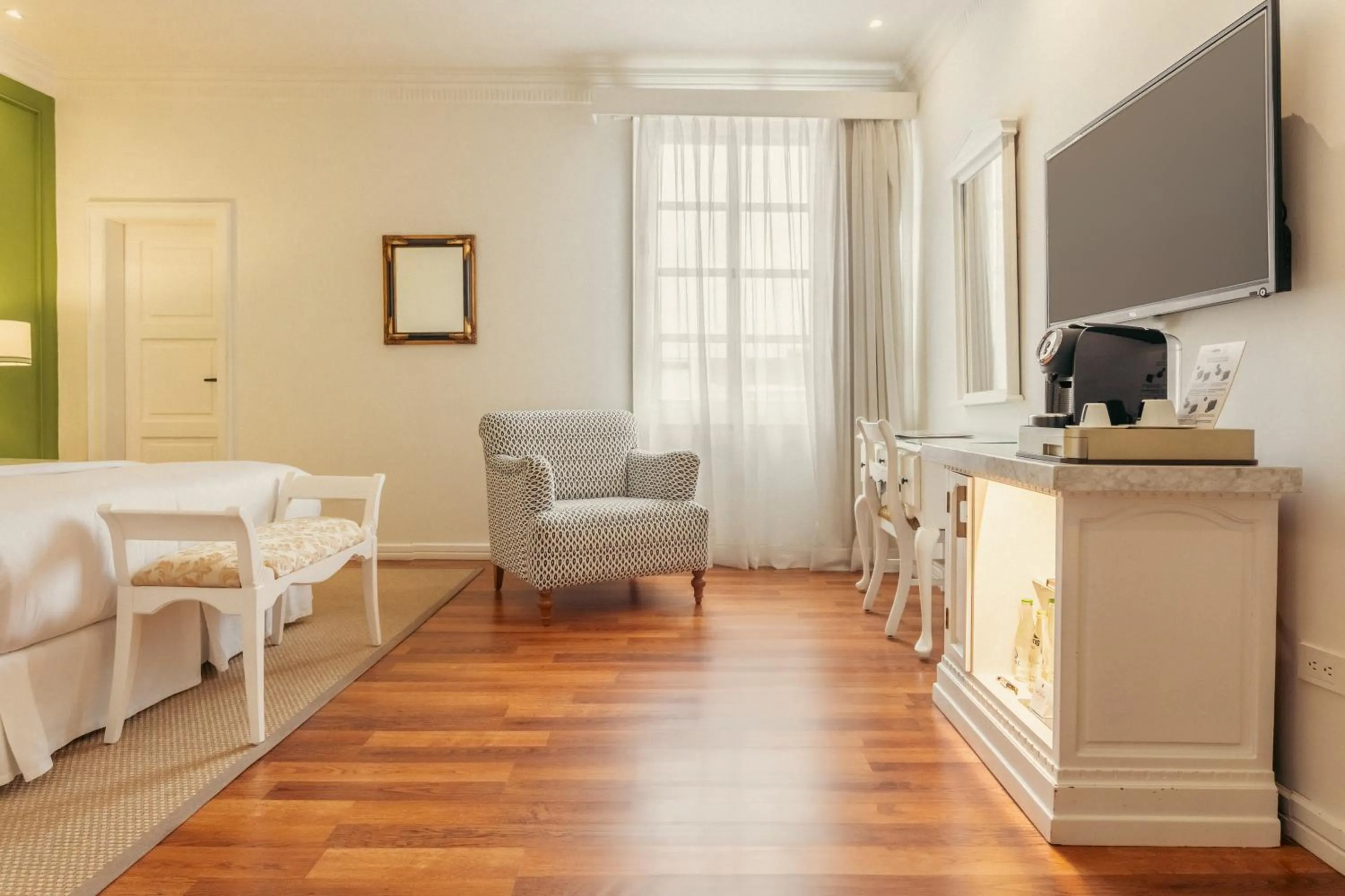 Photo of the whole room in Hotel Boutique Santa Lucia