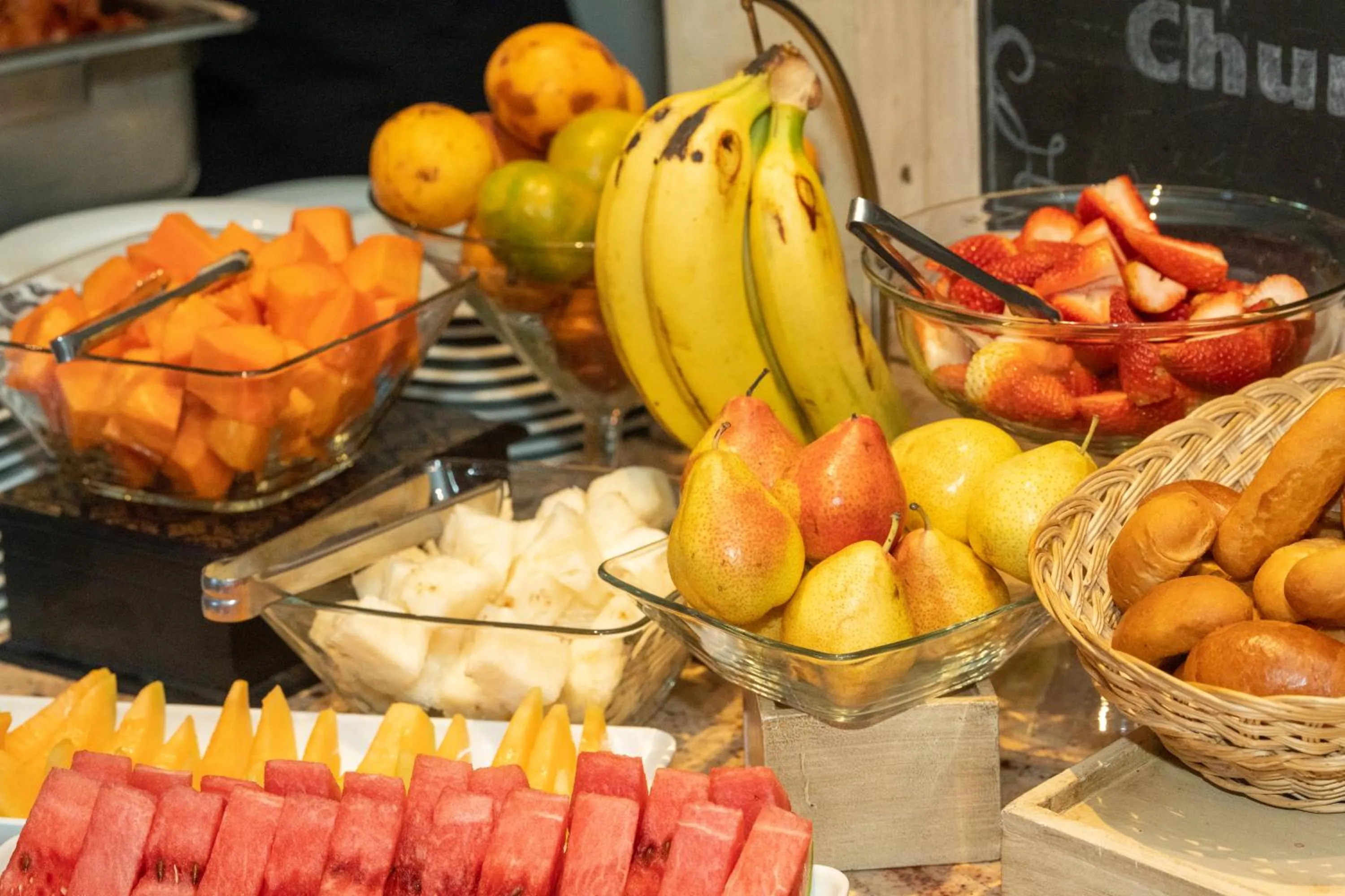 Buffet breakfast in Hotel Boutique Santa Lucia