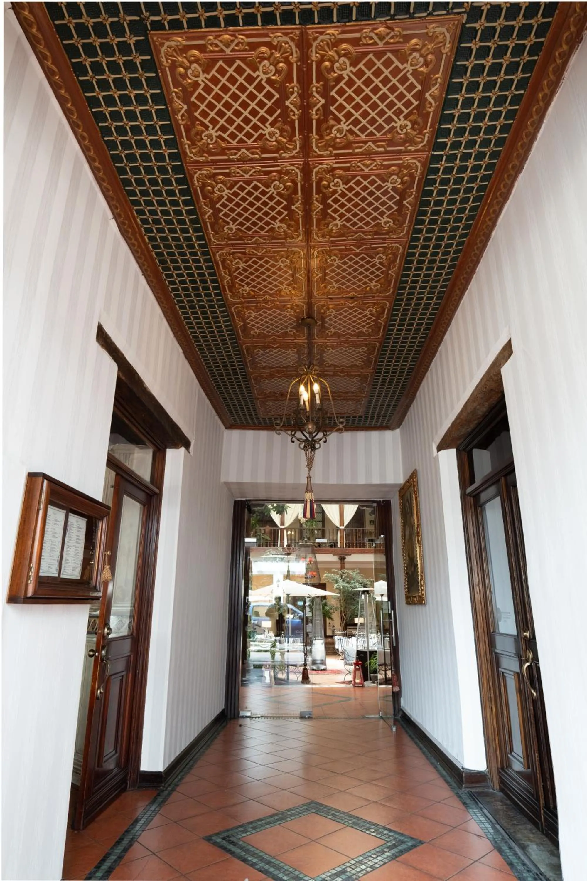 Facade/entrance in Hotel Boutique Santa Lucia