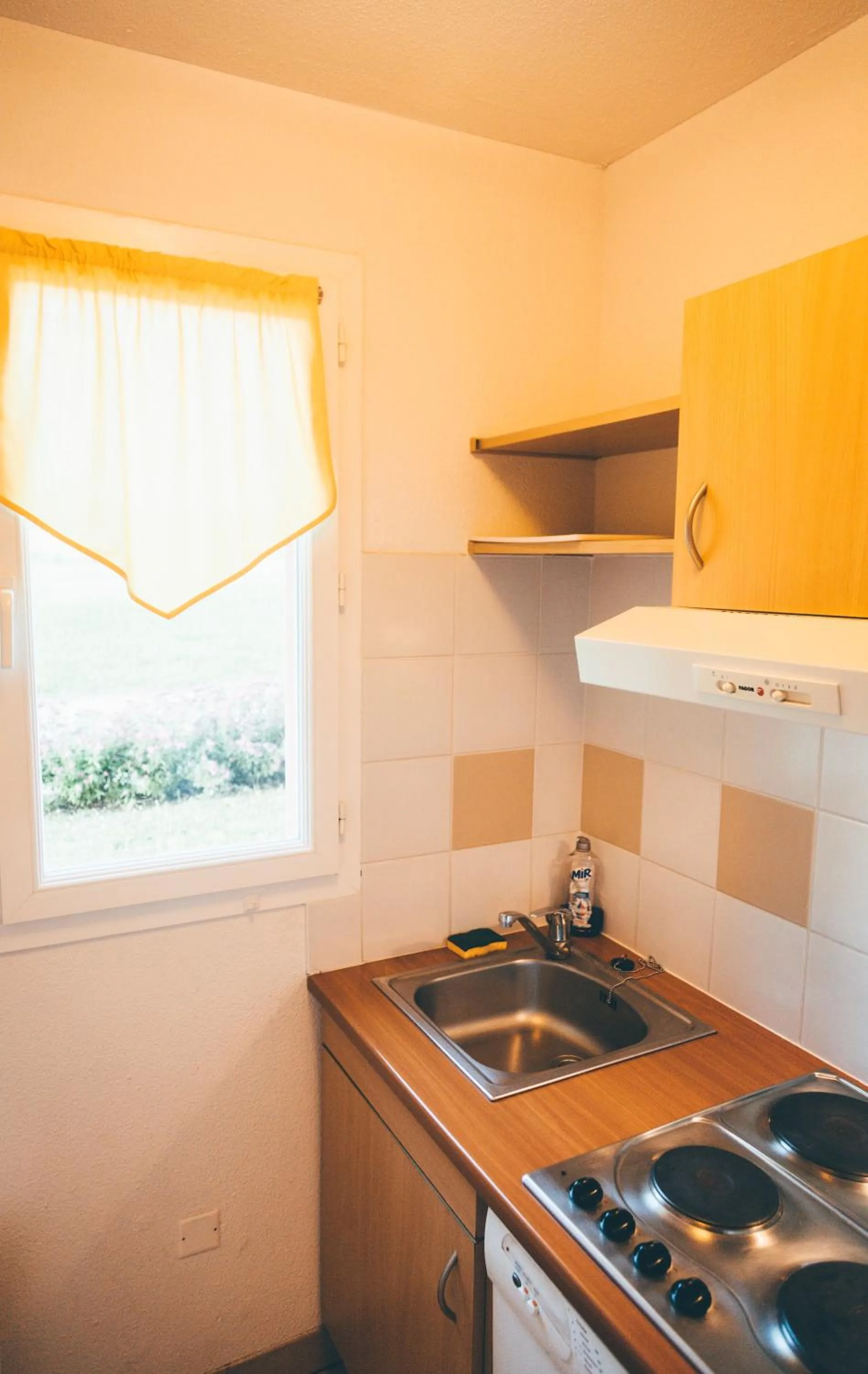 Kitchen or kitchenette in Terres de France - Domaine de Claire Rive