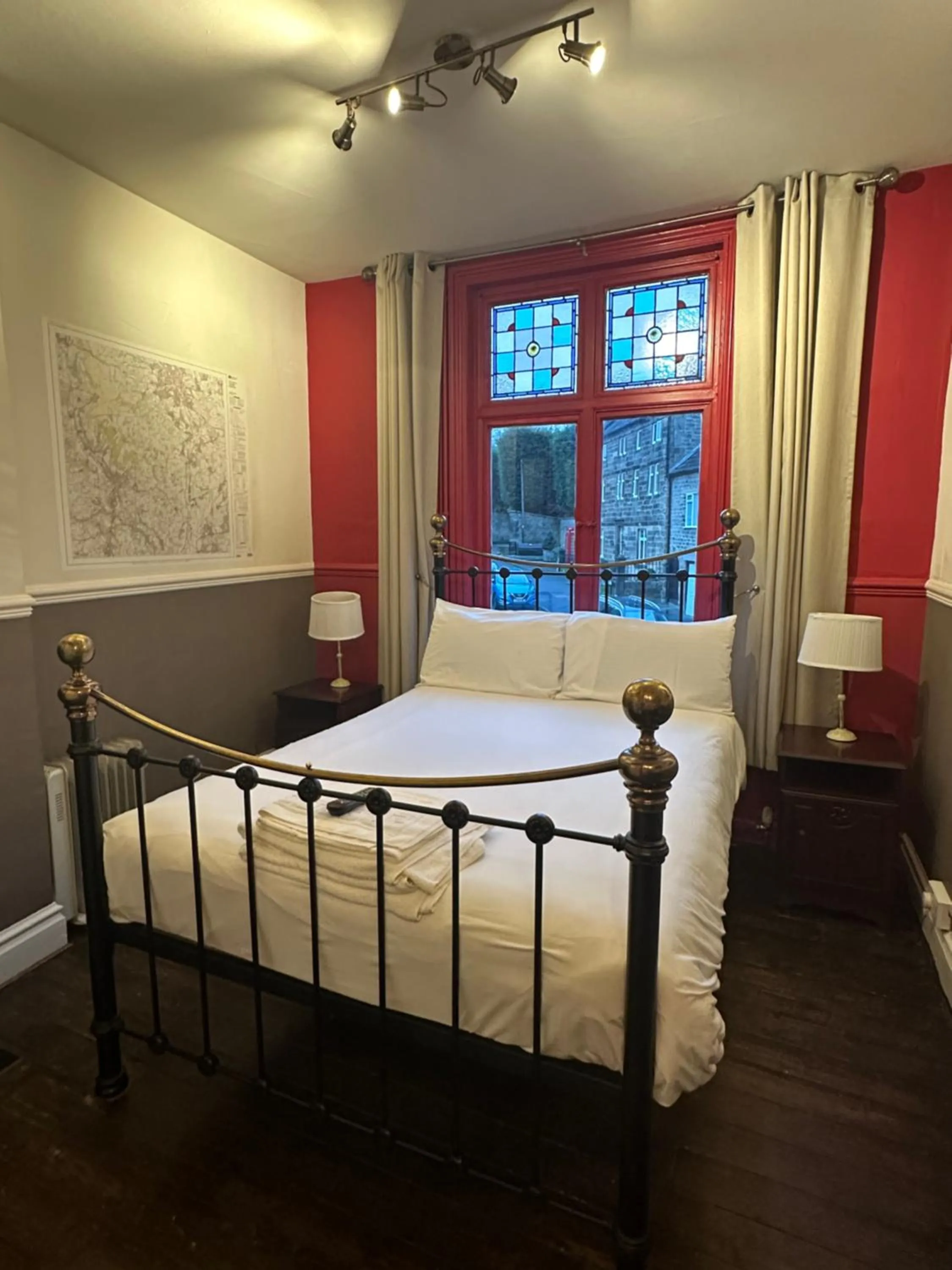 Bedroom, Bed in The Old Poets' Corner