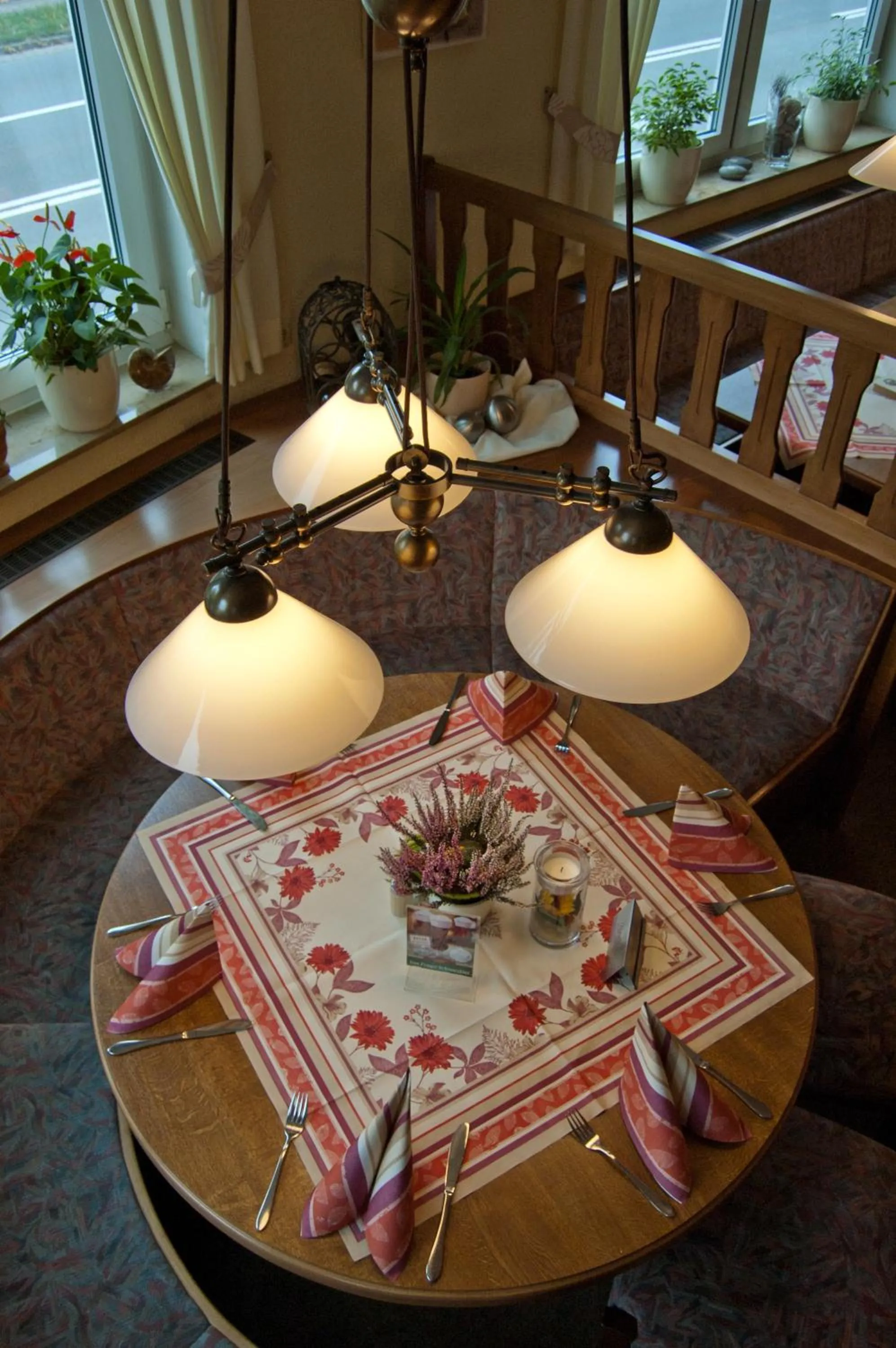 Restaurant/places to eat in Hotel & Restaurant Ernst