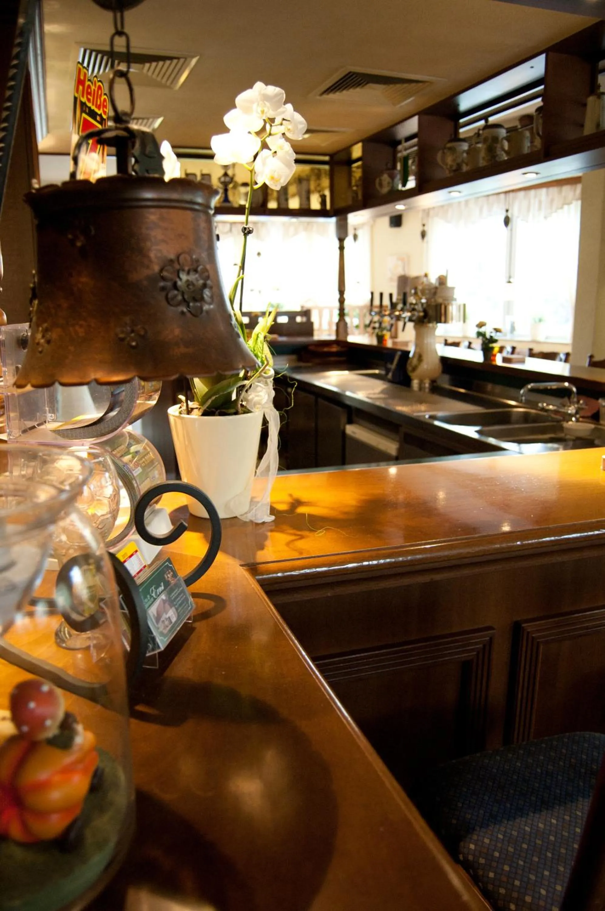 Restaurant/places to eat in Hotel & Restaurant Ernst