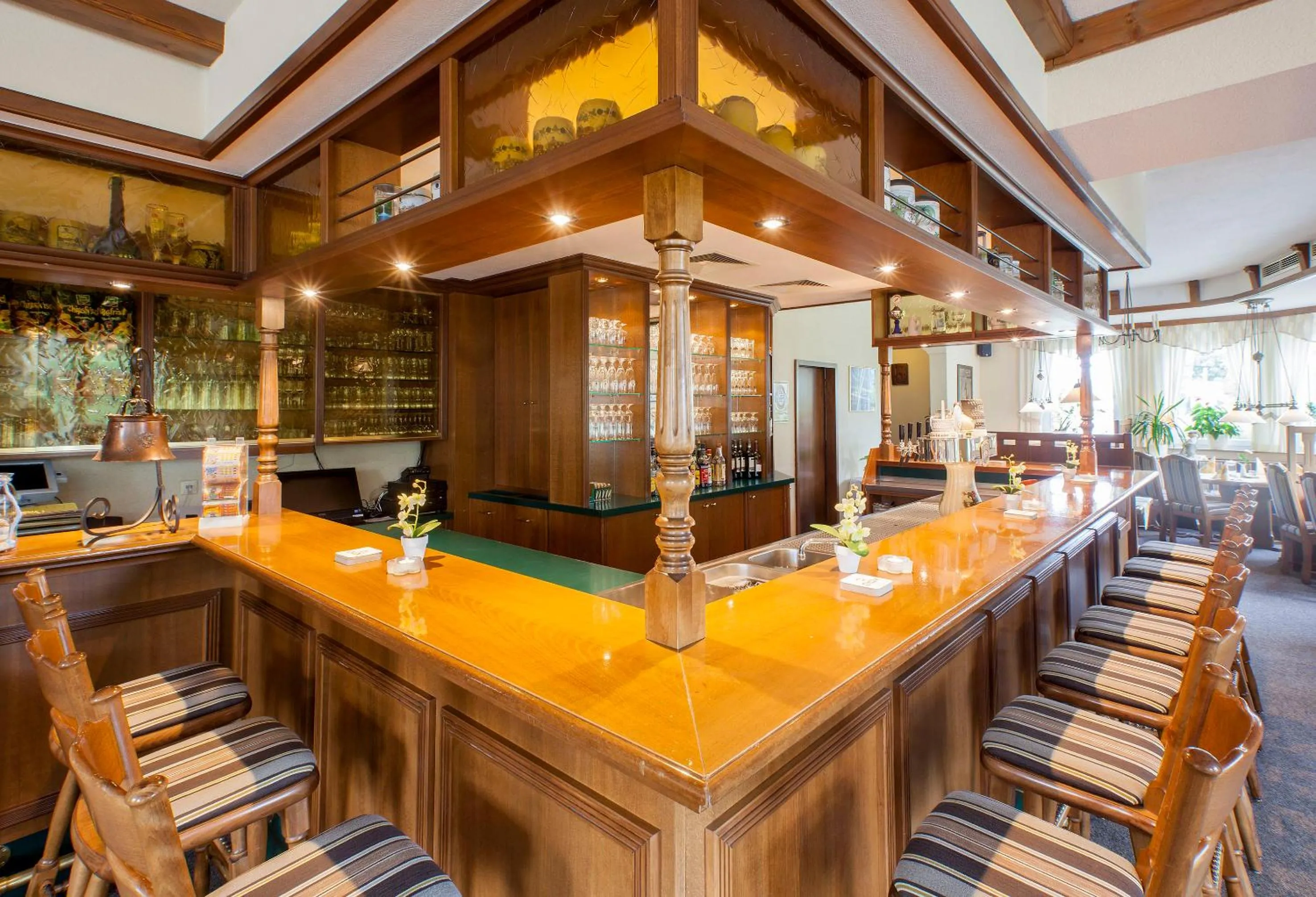 Lounge or bar in Hotel & Restaurant Ernst