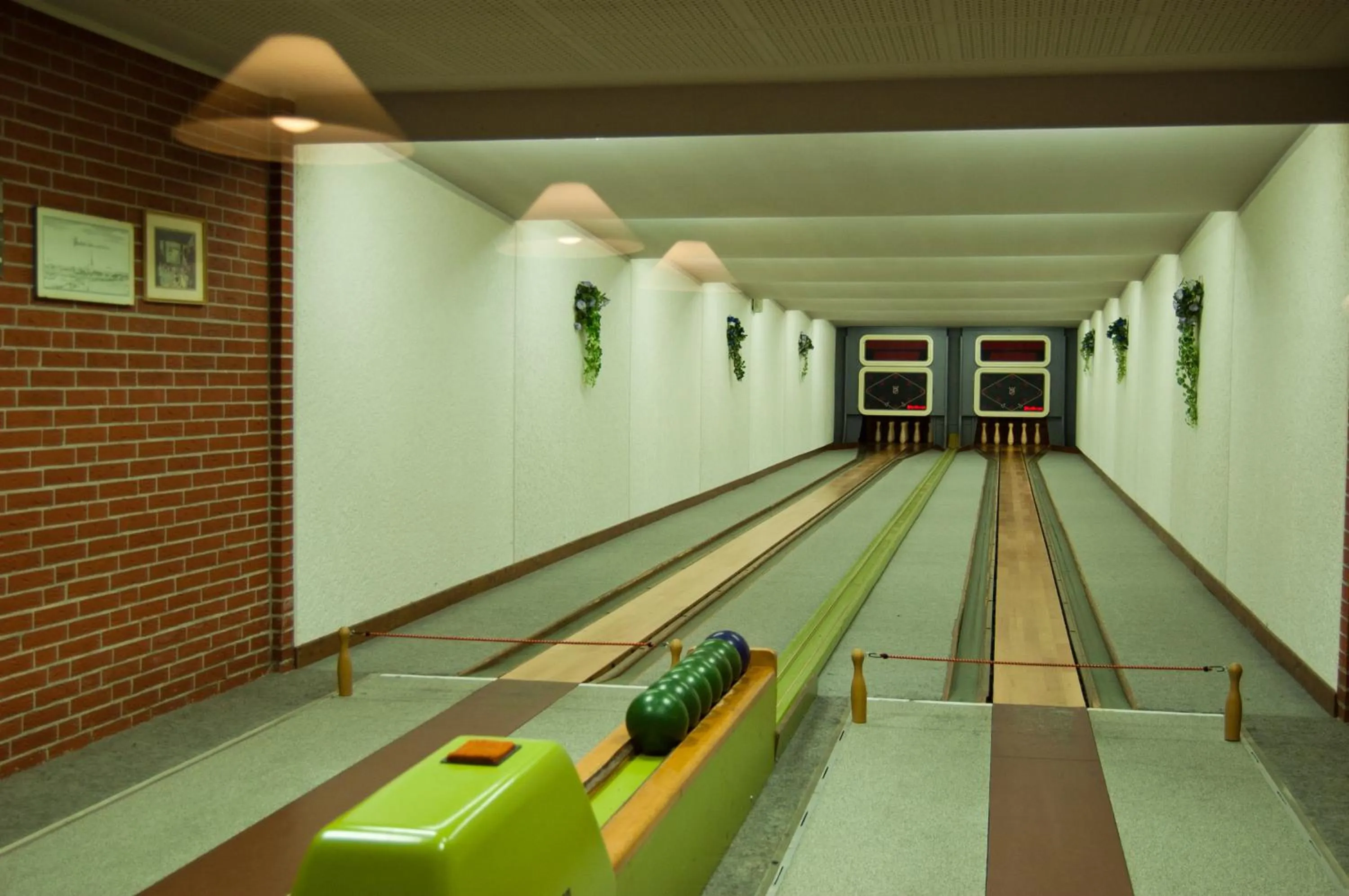 Bowling in Hotel & Restaurant Ernst
