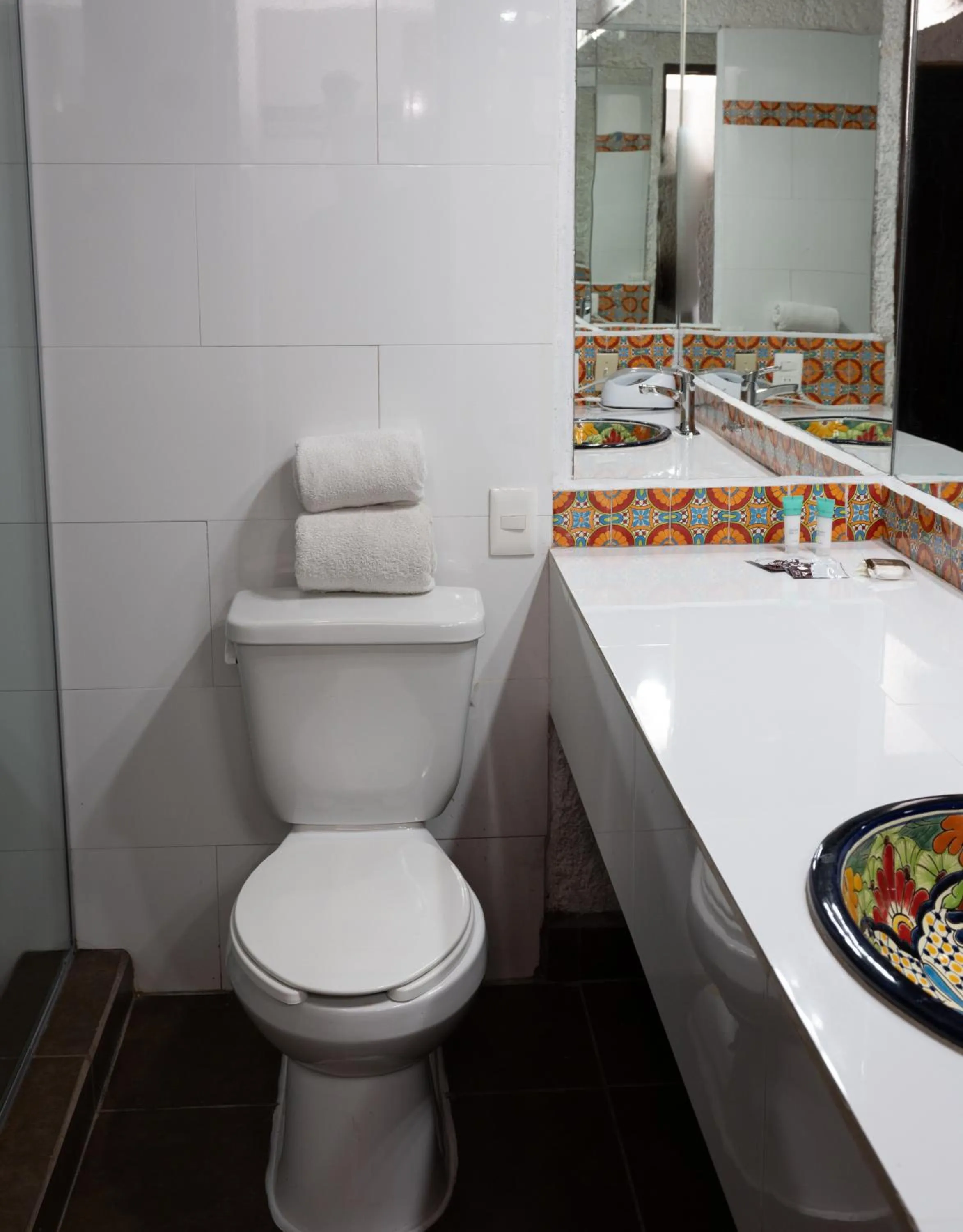 Bathroom in Las Rocas Resort & Spa