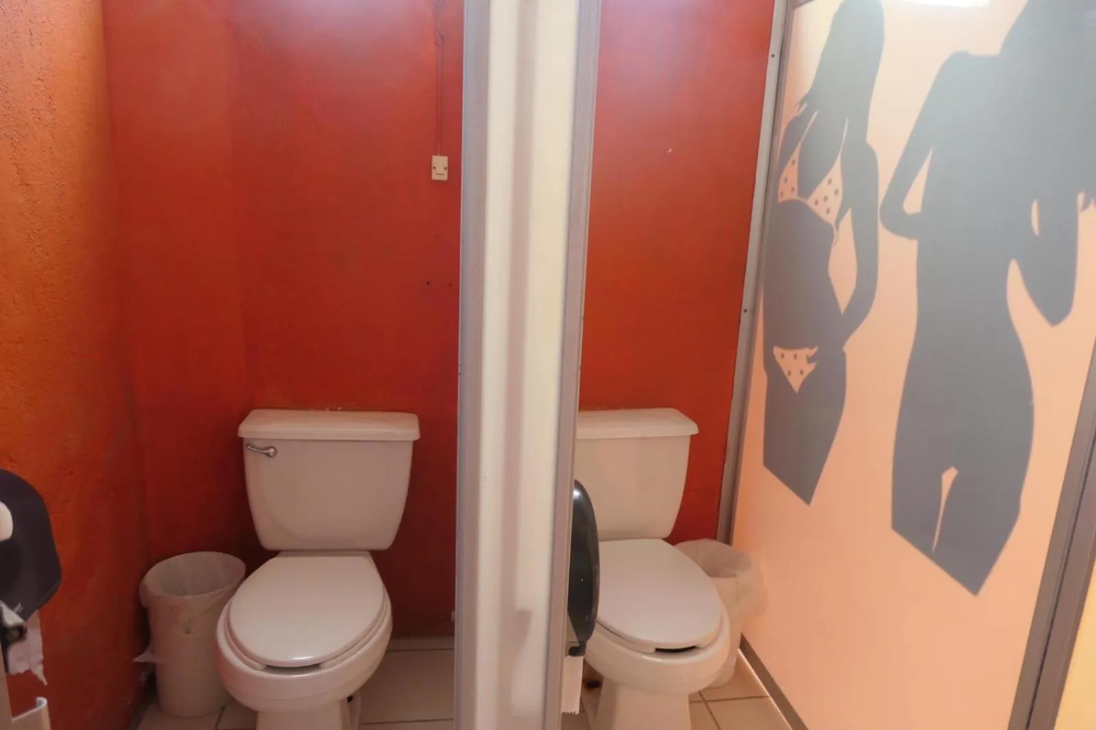 Bathroom in Casa Kraken Hostel