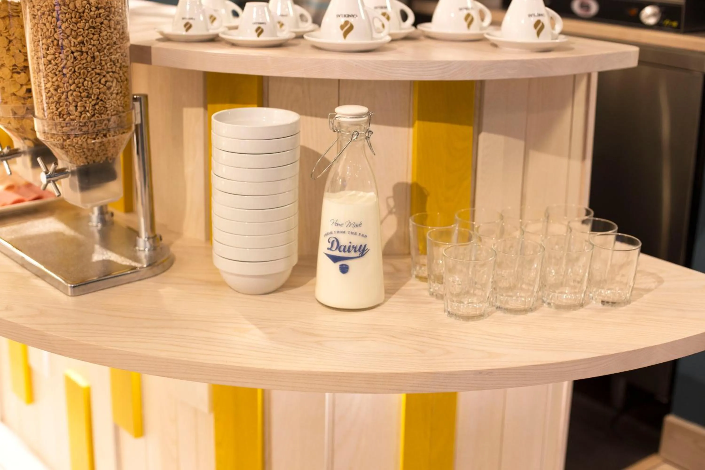 Food and drinks in U-Sense For You Hostel Sevilla