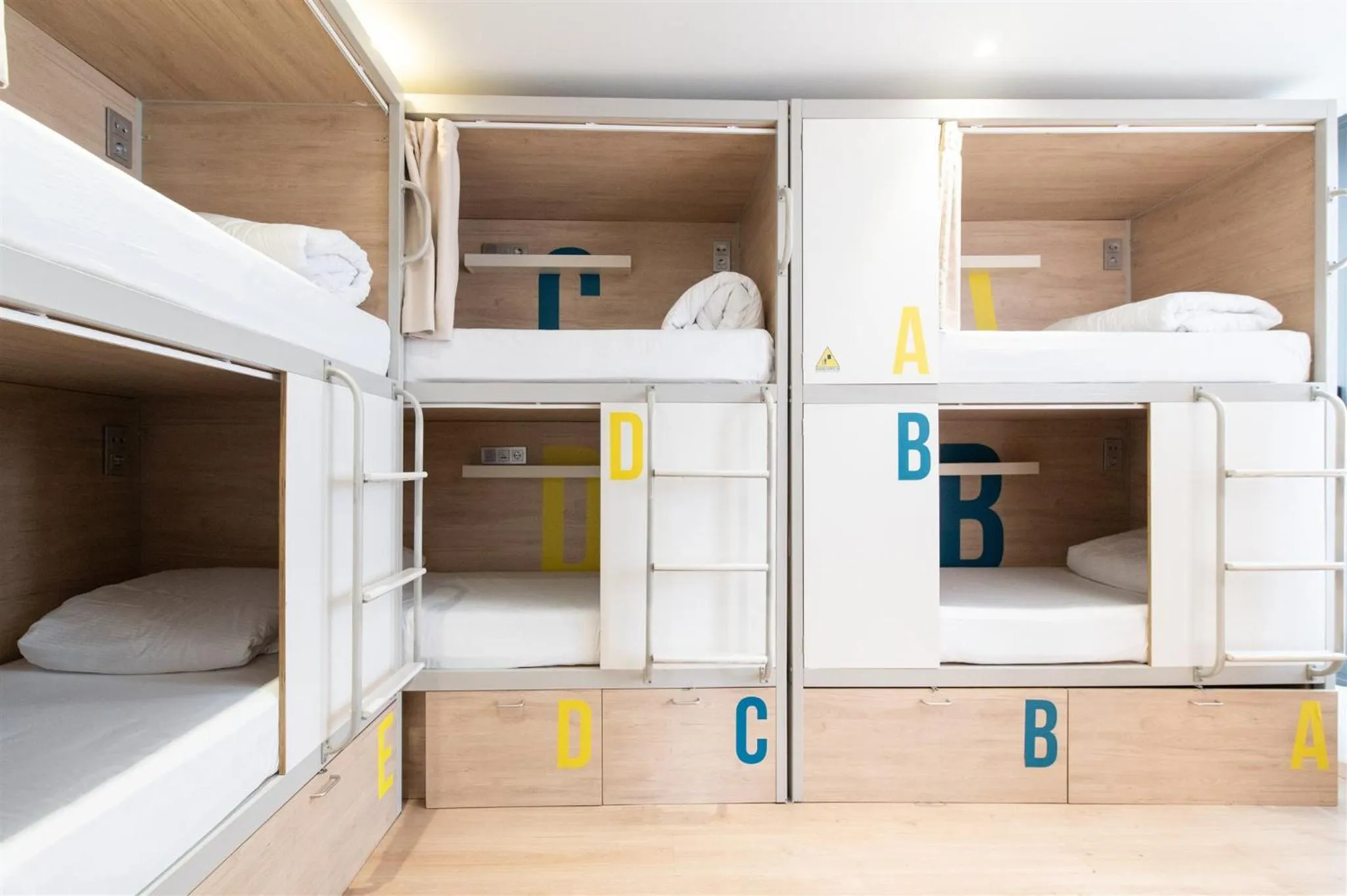bunk bed, Bed in U-Sense For You Hostel Sevilla