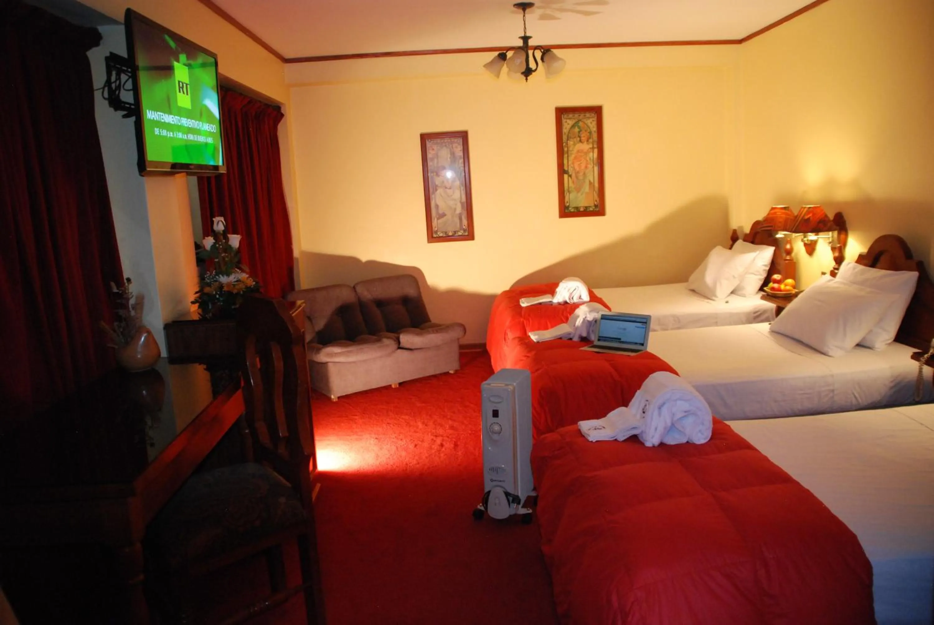 Bedroom, Bed in Hotel Casona Colon Inn