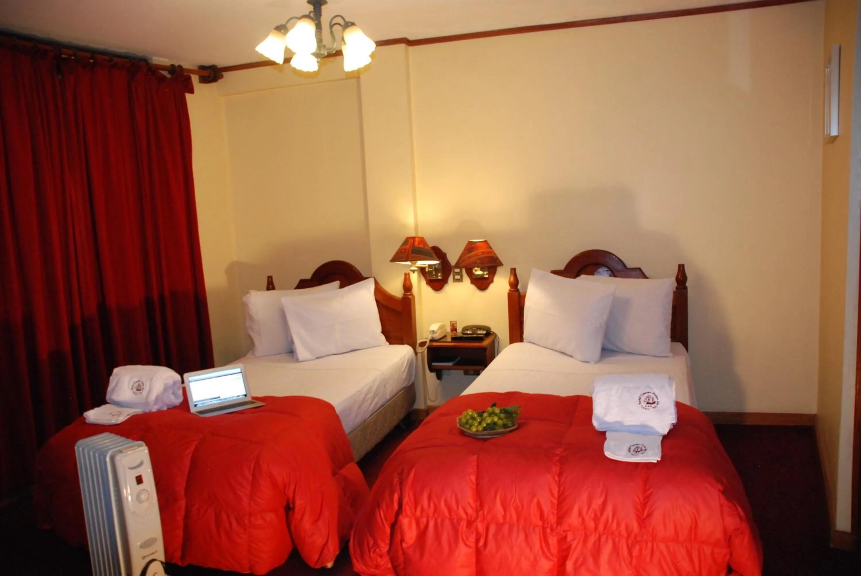 Bedroom, Bed in Hotel Casona Colon Inn