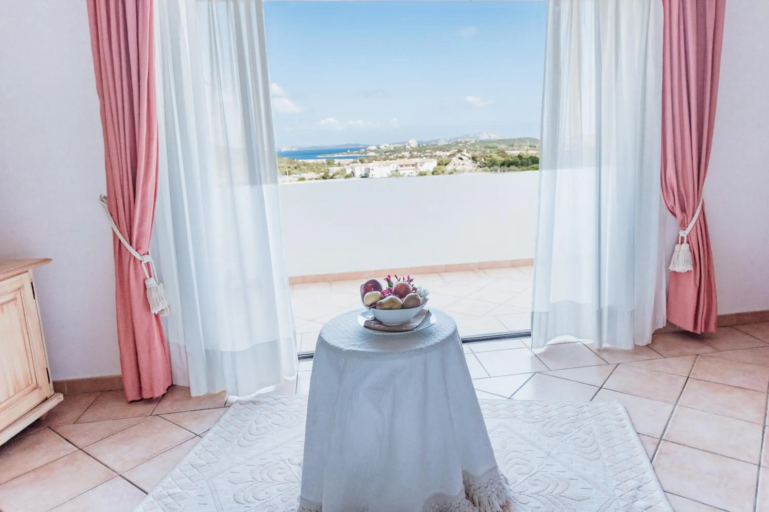 Double or Twin Room with Sea View in Hotel Pulicinu Double or Twin Room with Sea View in Hotel Pulicinu