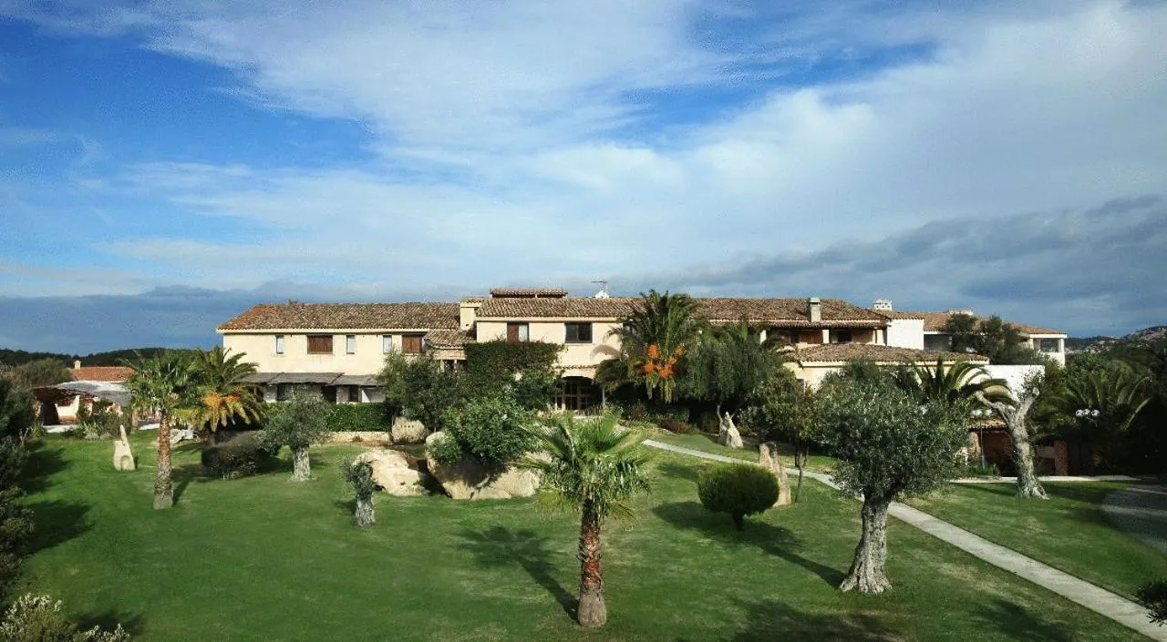 Facade/entrance in Hotel Pulicinu
