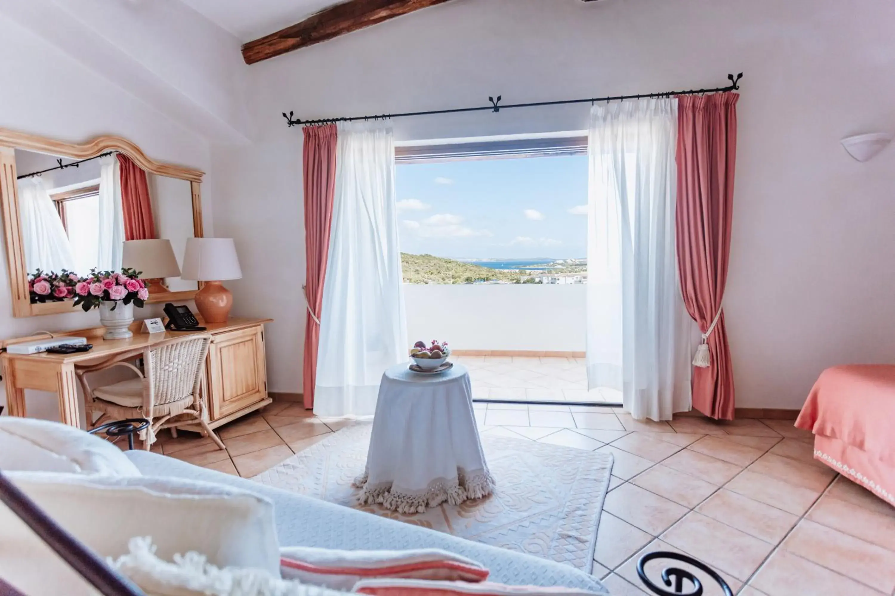 Double or Twin Room with Sea View in Hotel Pulicinu Double or Twin Room with Sea View in Hotel Pulicinu