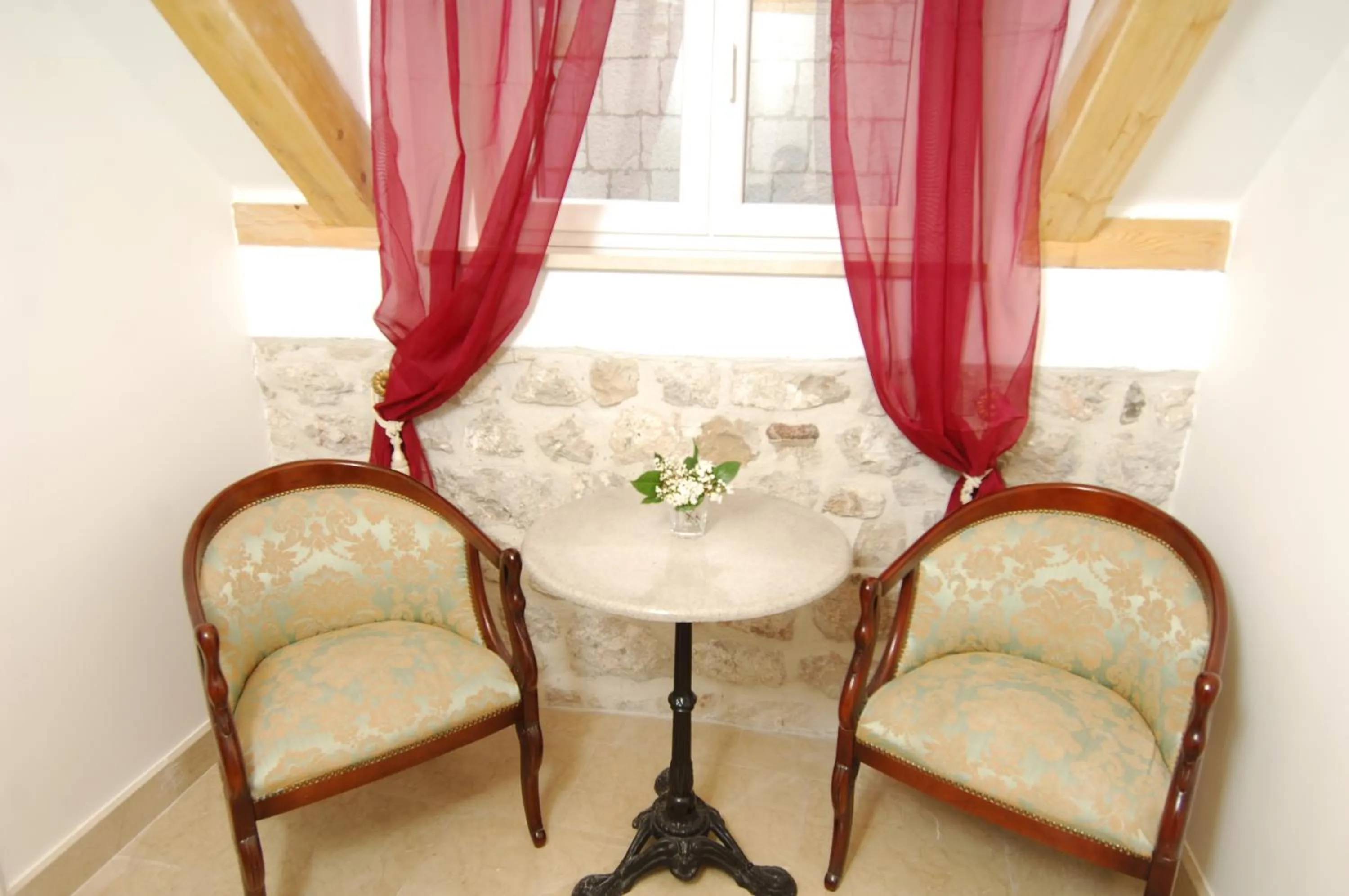 Seating area in Villa Sigurata