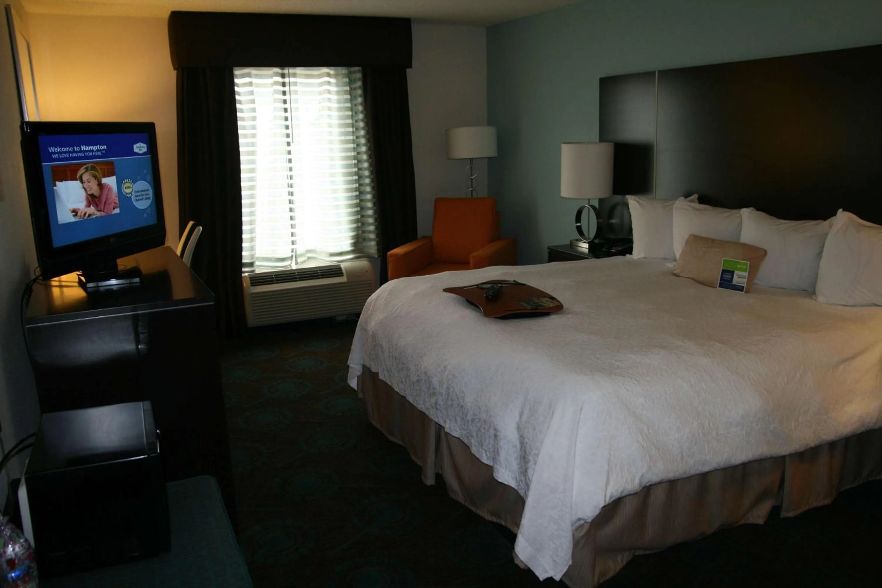 Bed in Hampton Inn Shreveport-Airport