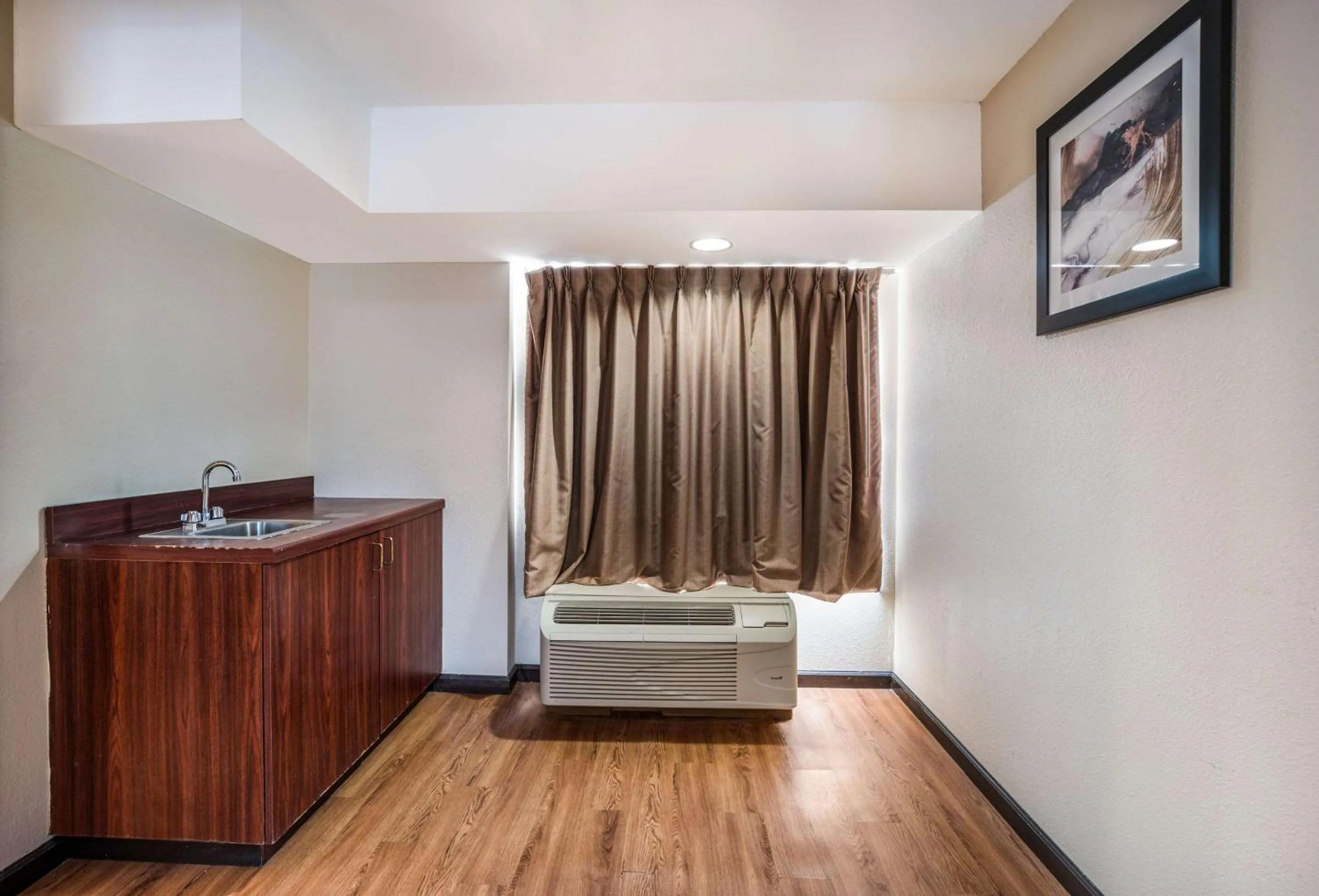 Bedroom in Quality Inn & Suites Augusta Fort Gordon Area