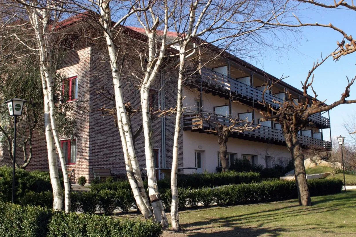 Property building in Hotel Willy