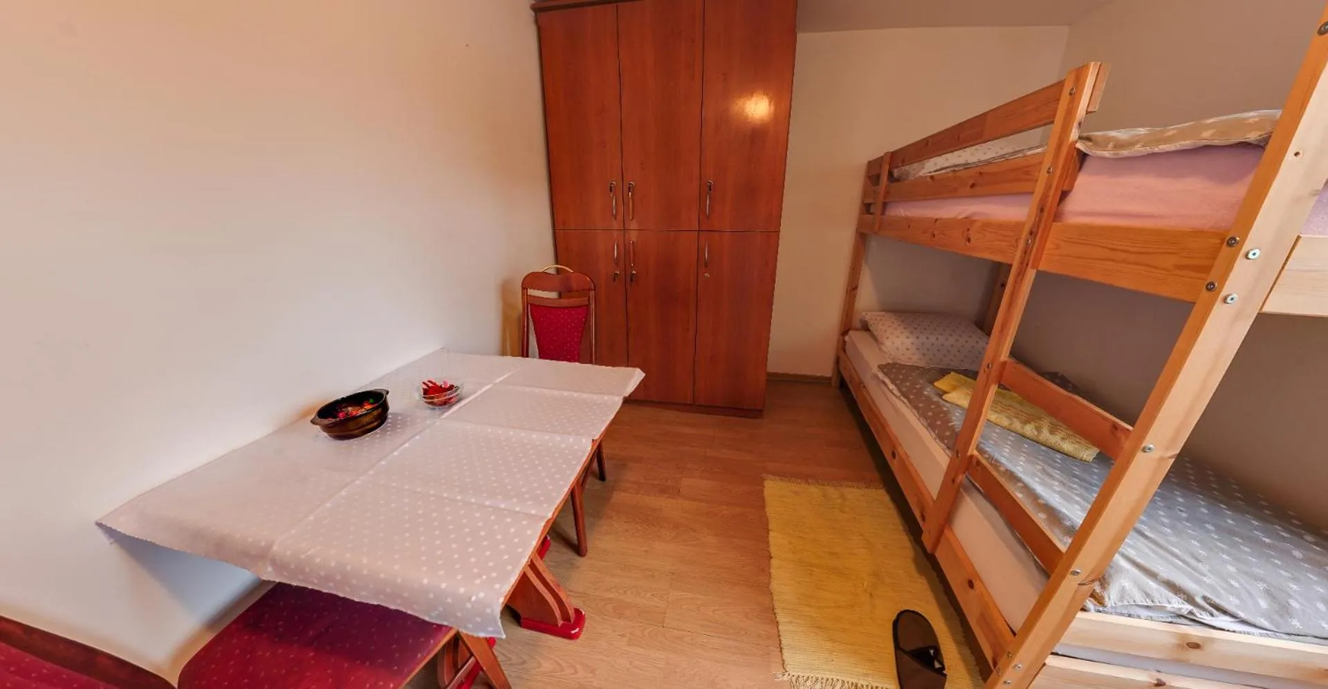 Hostel Piero