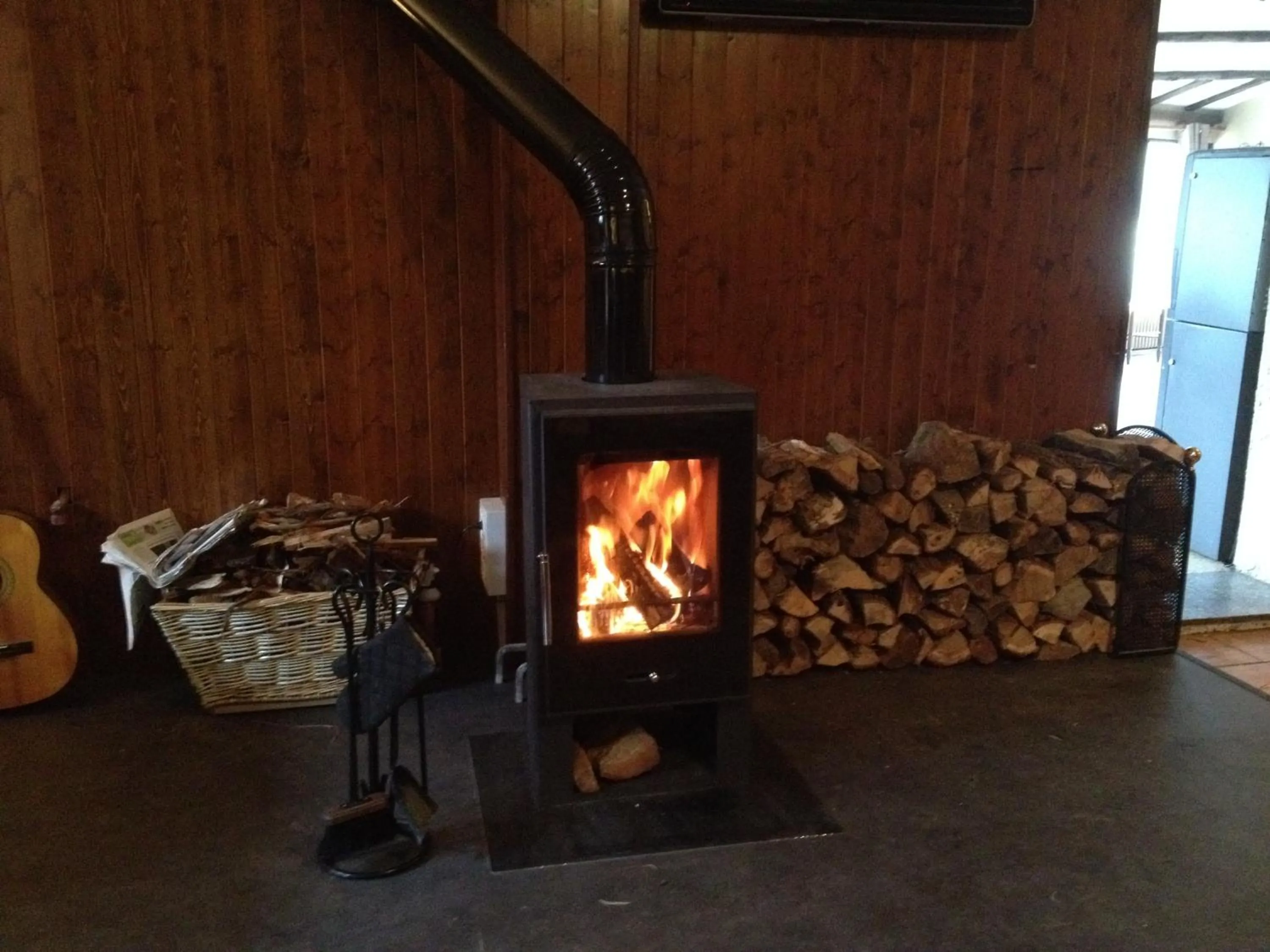 Lounge or bar in Hotel Roc de St Miquel & Apartment