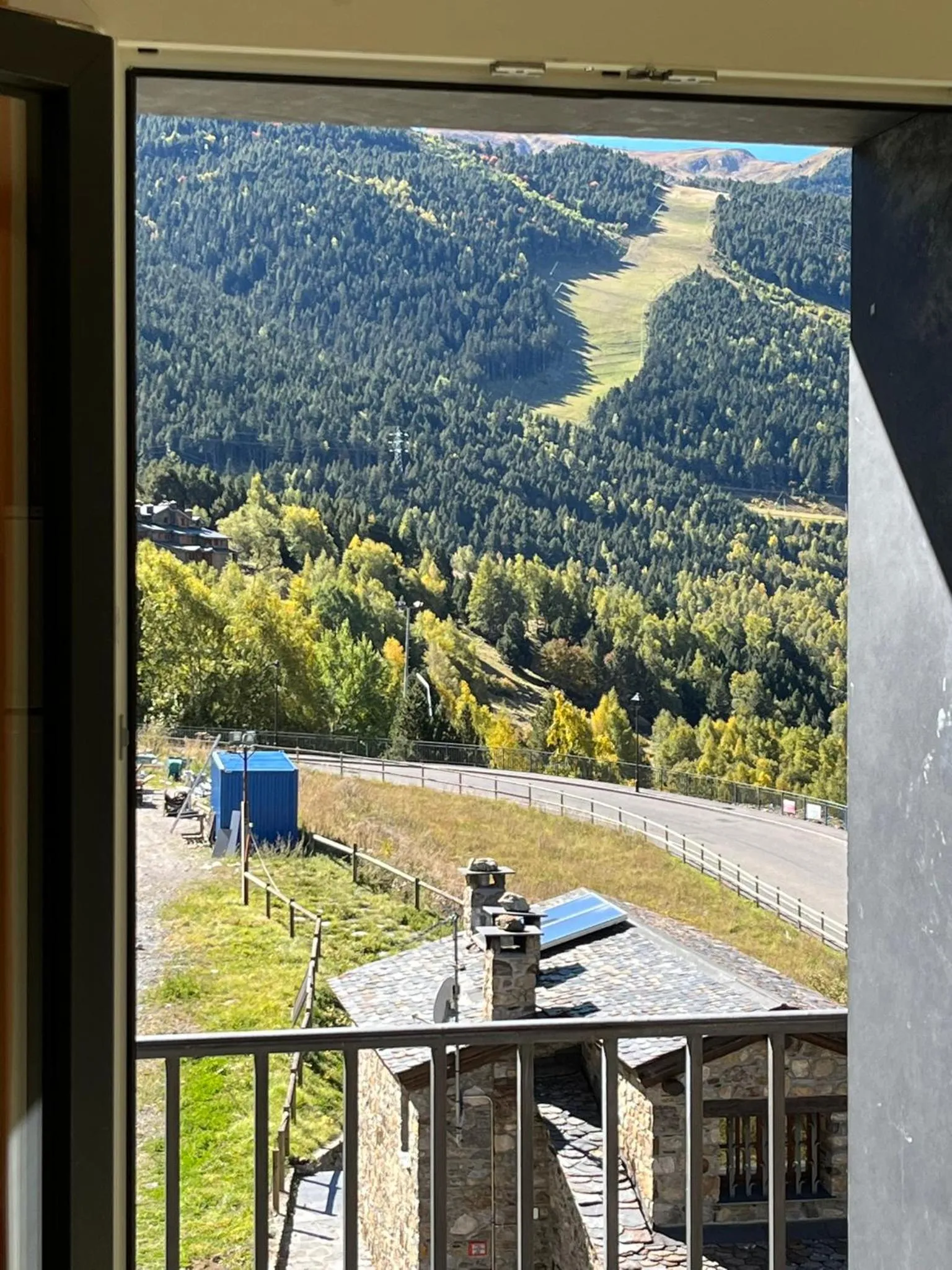 Mountain view in Hotel Roc de St Miquel & Apartment