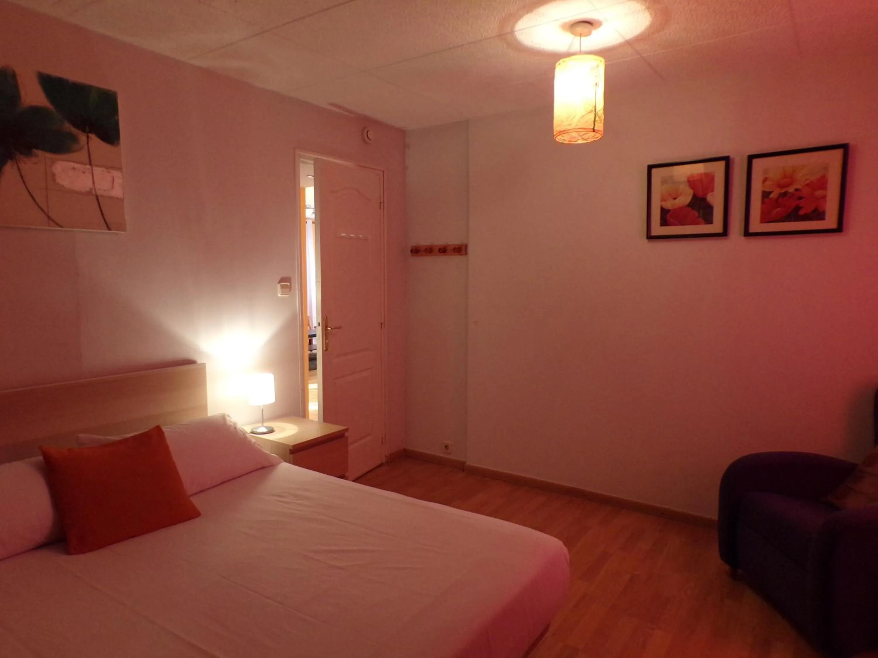 Bed in Hotel Roc de St Miquel & Apartment